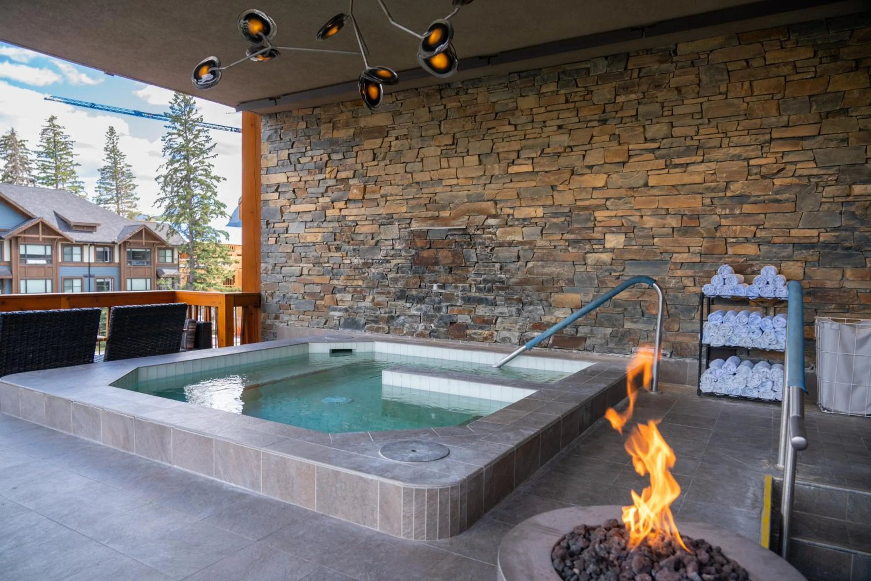 Spa and wellness centre/facilities in Moose Hotel and Suites