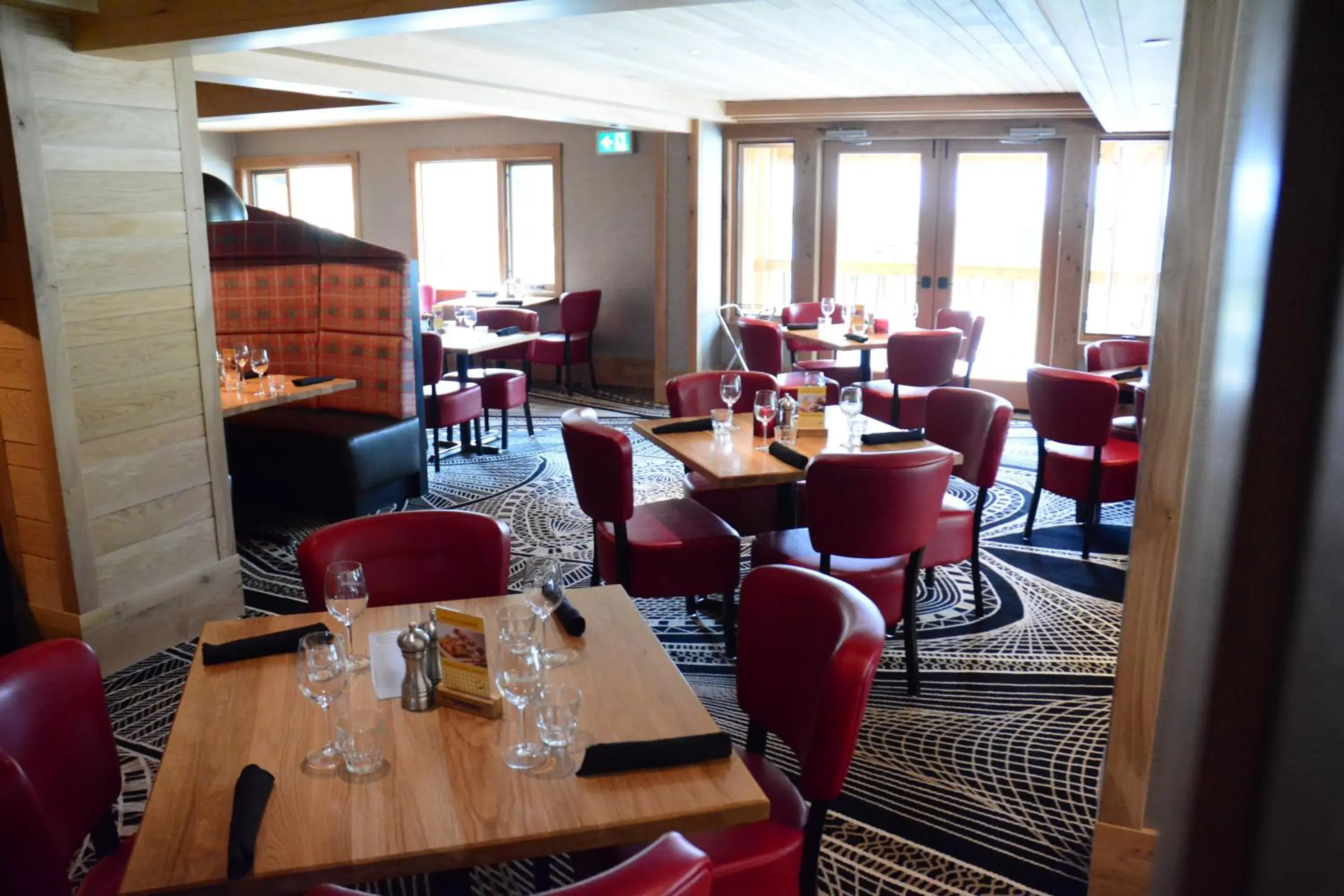 Restaurant/places to eat in Moose Hotel and Suites Restaurant/places to eat in Moose Hotel and Suites