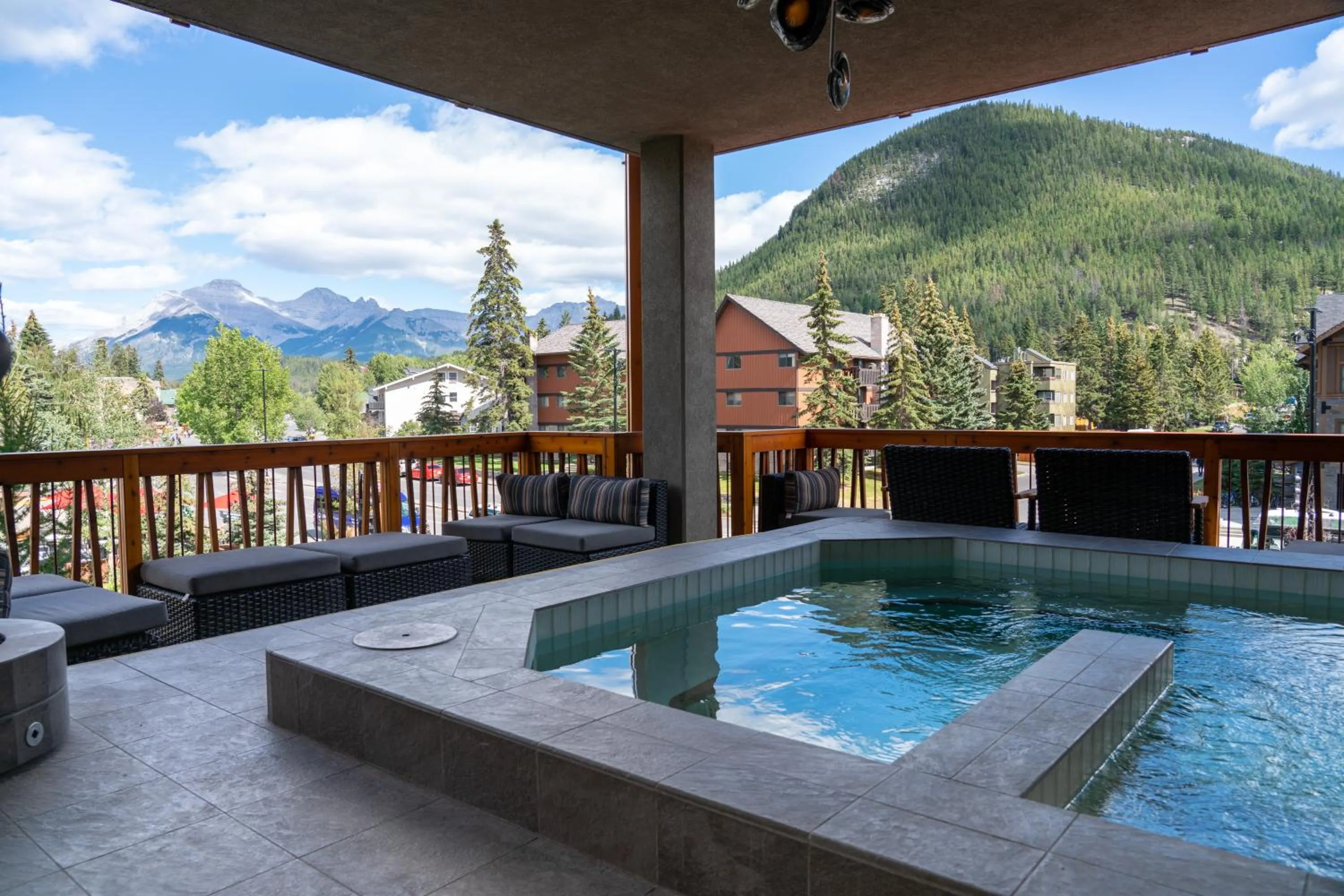 Spa and wellness centre/facilities in Moose Hotel and Suites