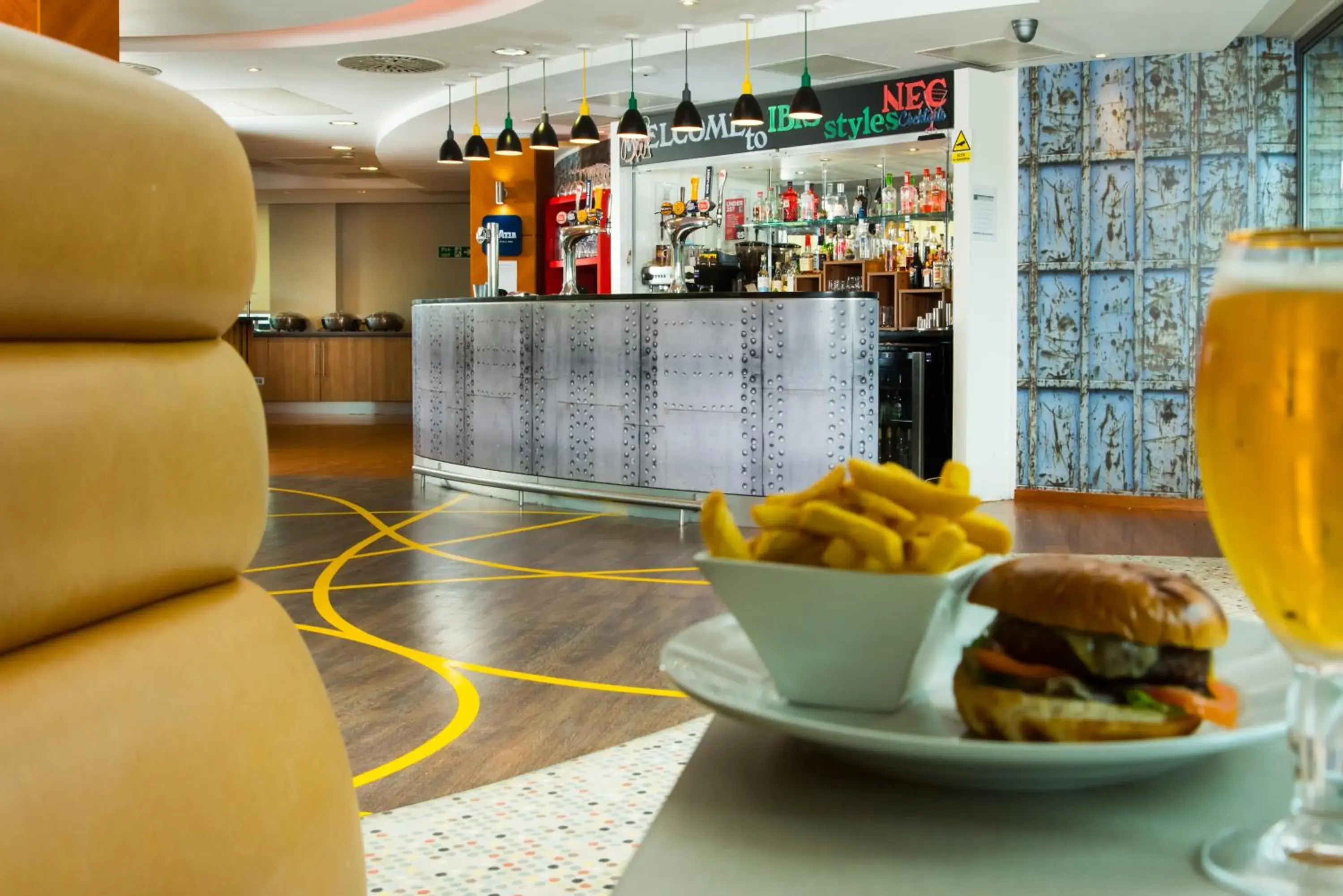 Restaurant/places to eat in ibis Styles Birmingham NEC & Airport