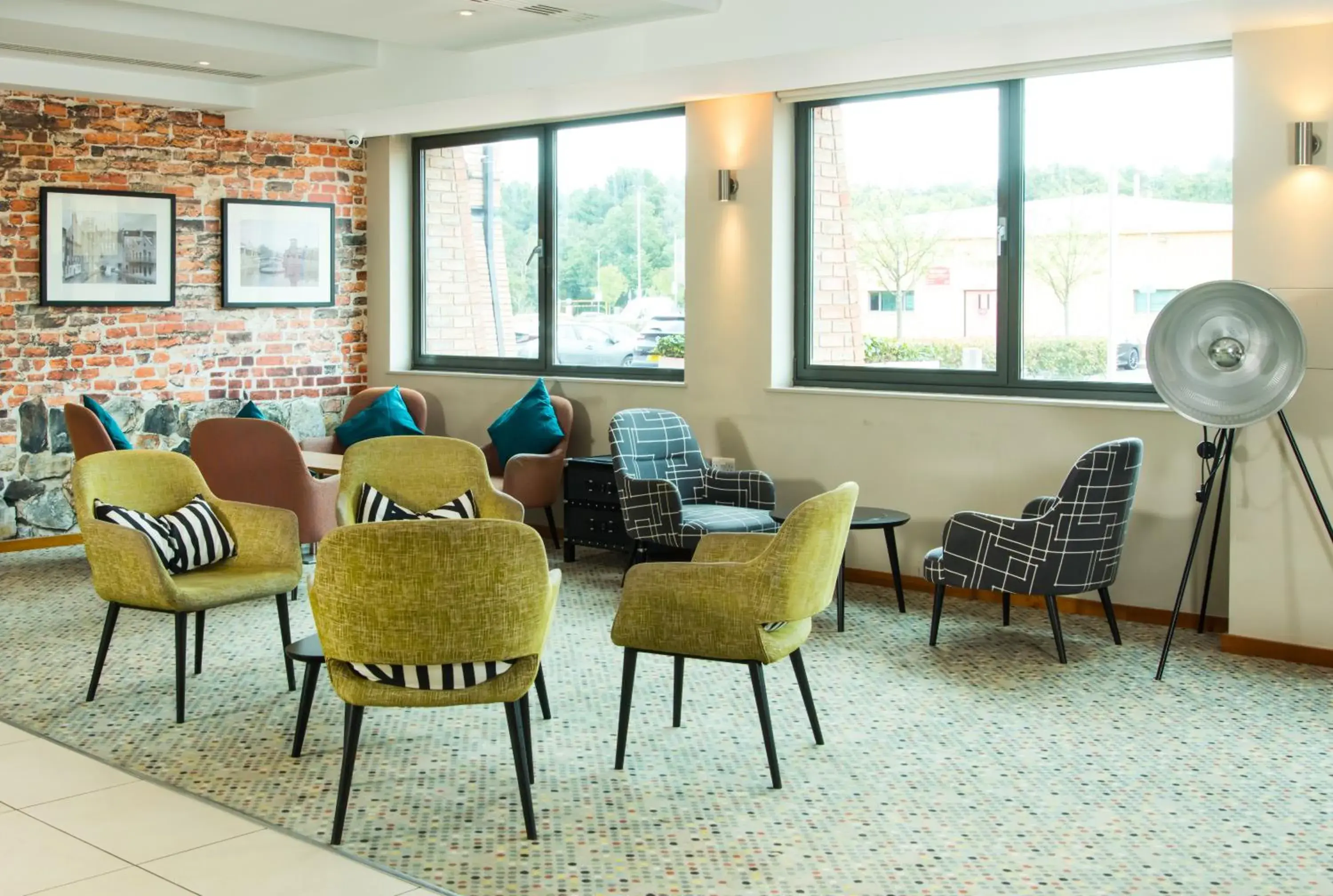 Lobby or reception, Seating Area in ibis Styles Birmingham NEC & Airport