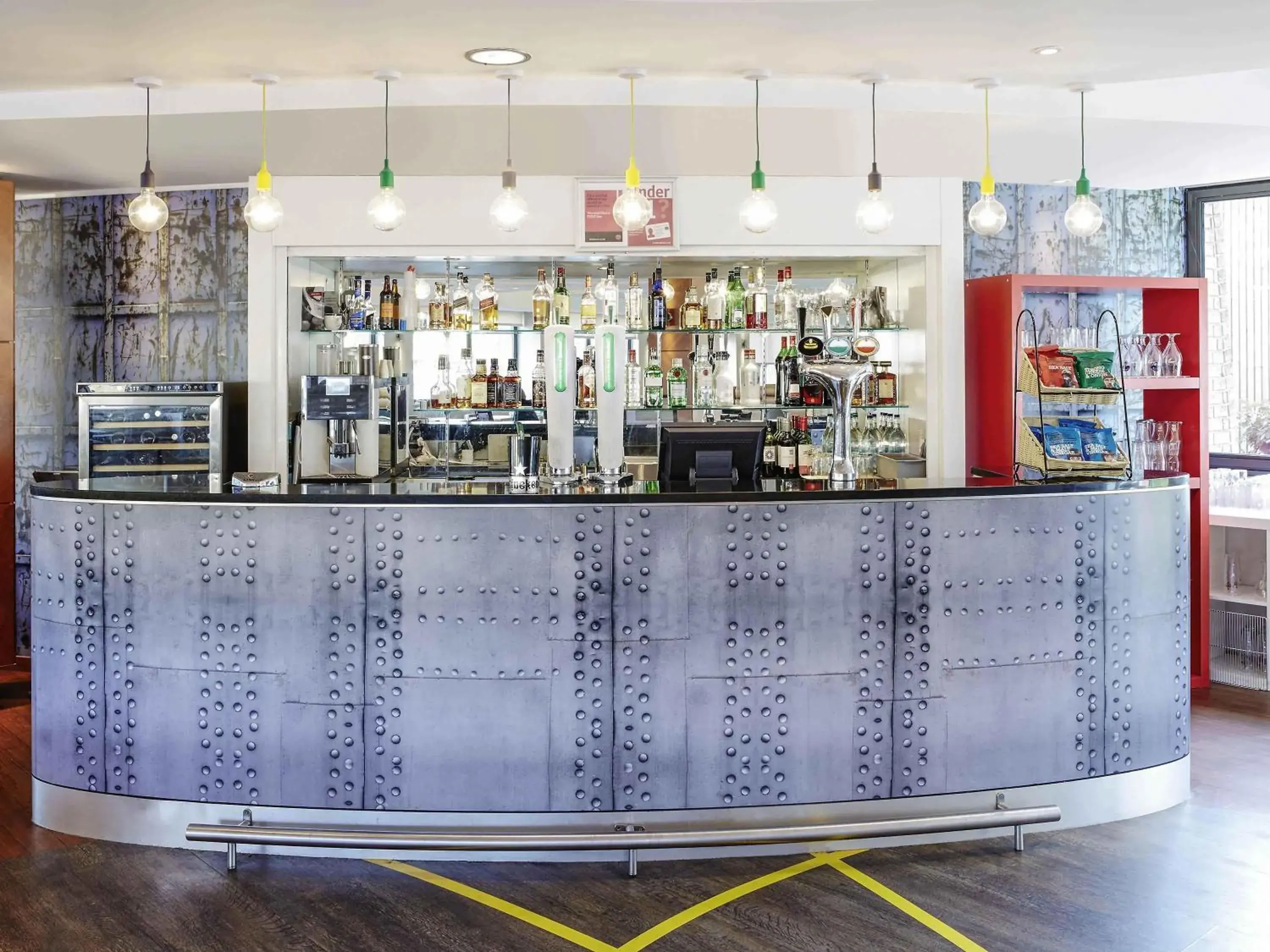 Lounge or bar in ibis Styles Birmingham NEC & Airport Lounge or bar in ibis Styles Birmingham NEC & Airport