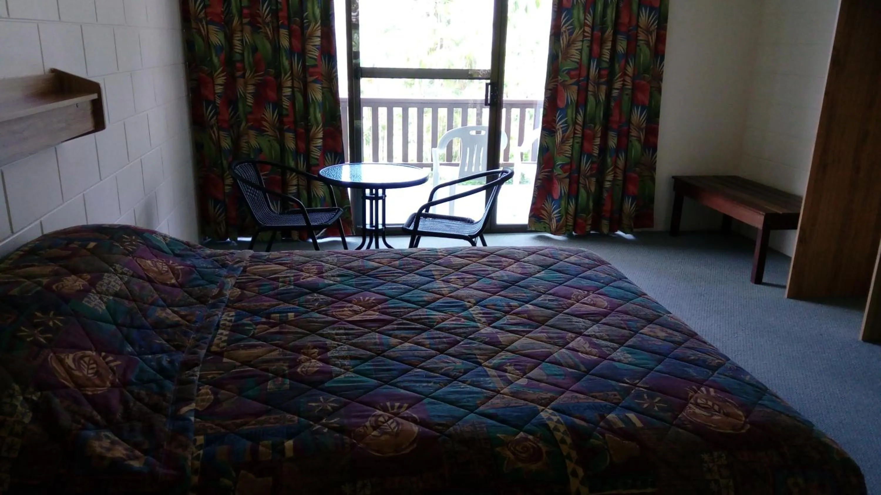 The Islands Inn Motel
