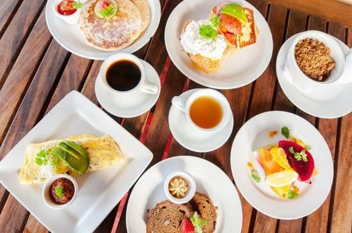 Restaurant/places to eat in Magnific Rock - Surf Resort & Yoga Retreat Nicaragua