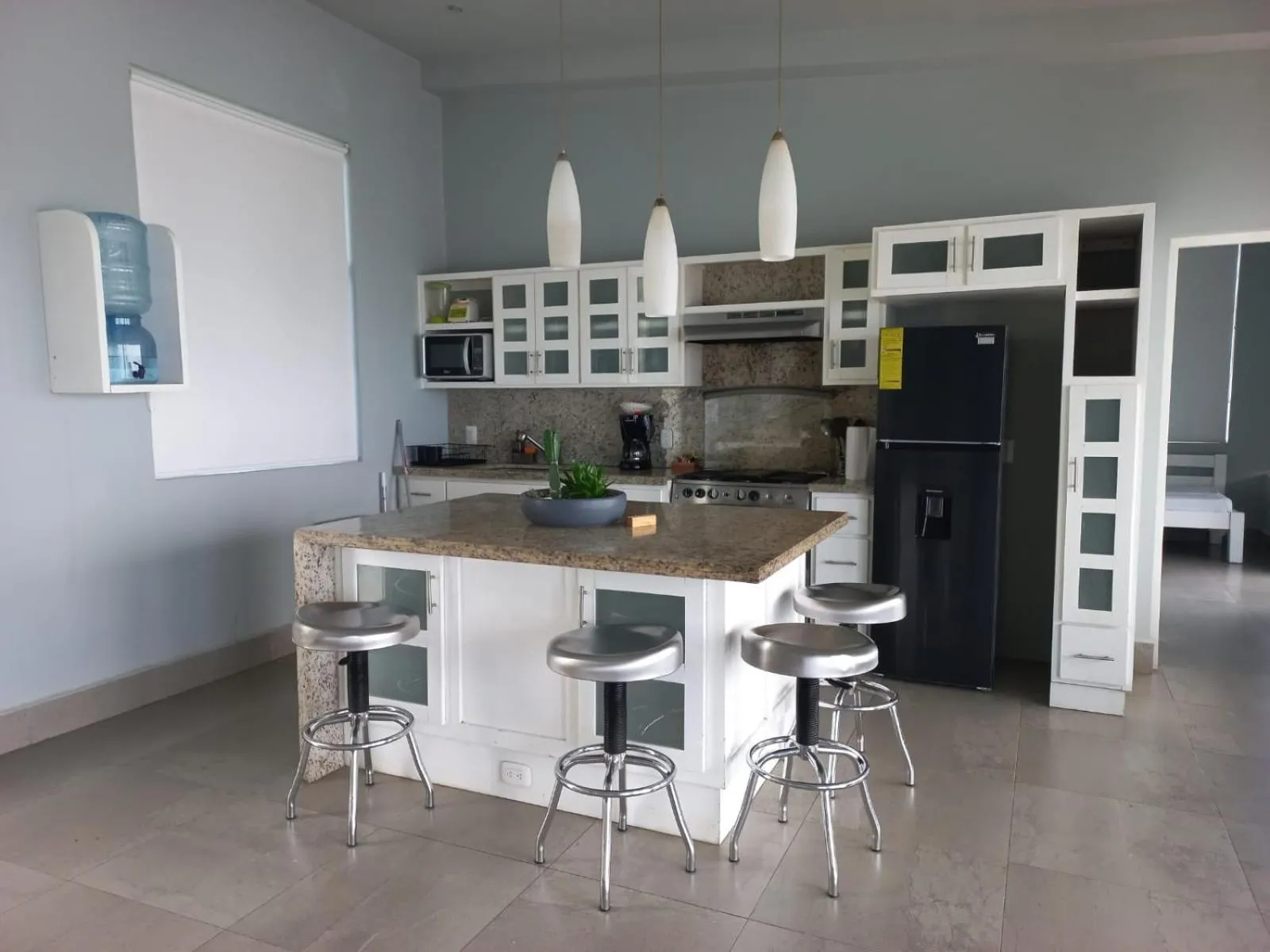 Magnific Rock - Surf Resort & Yoga Retreat Nicaragua