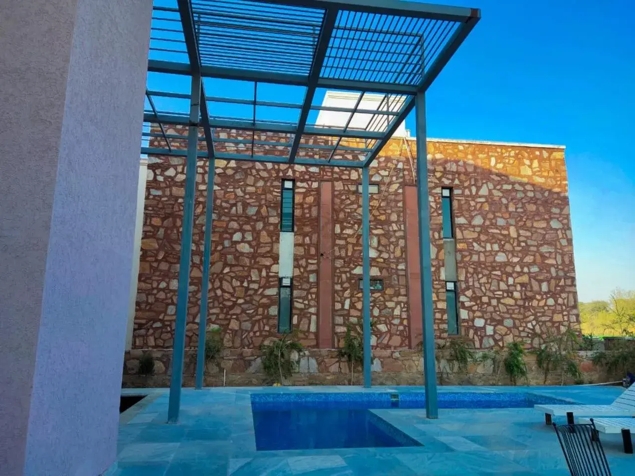 Swimming pool in Riverarch Greenfields Resort Swimming pool in Riverarch Greenfields Resort