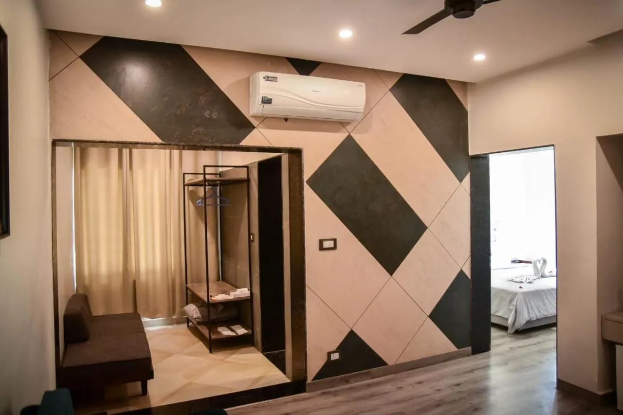 Riverarch Greenfields Resort