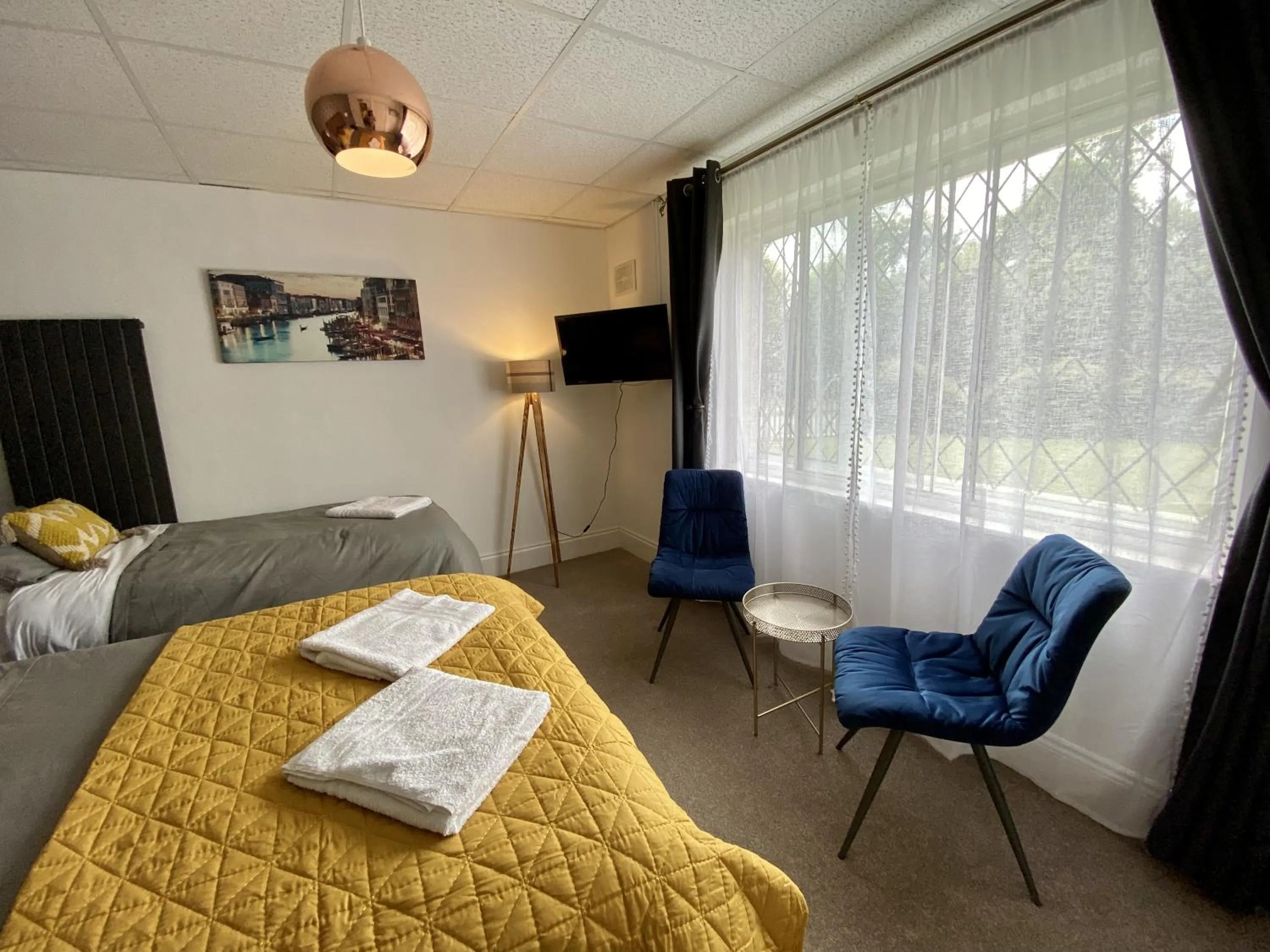 Photo of the whole room, Bed in Charde Guest House