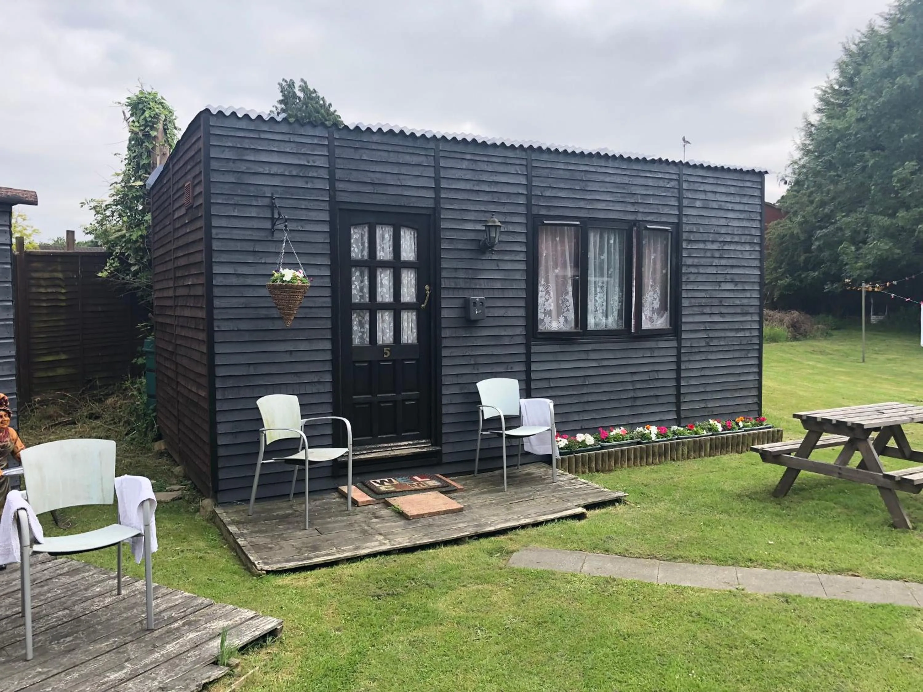 Patio in Charde Guest House