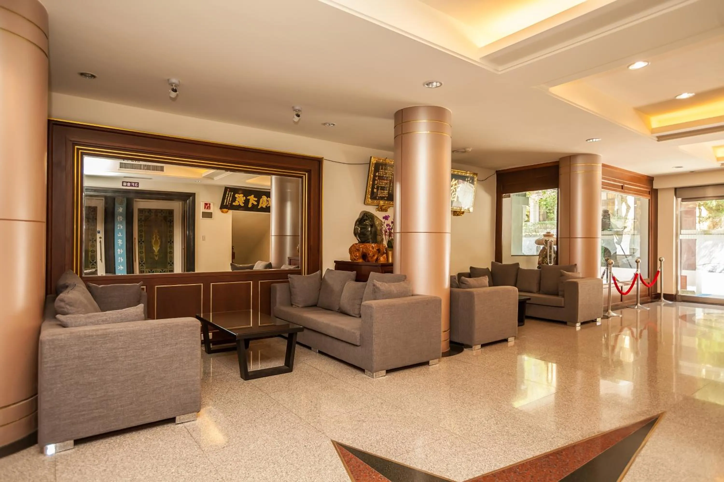 Property logo or sign in Ming Zhi Hot Spring Hotel Building A