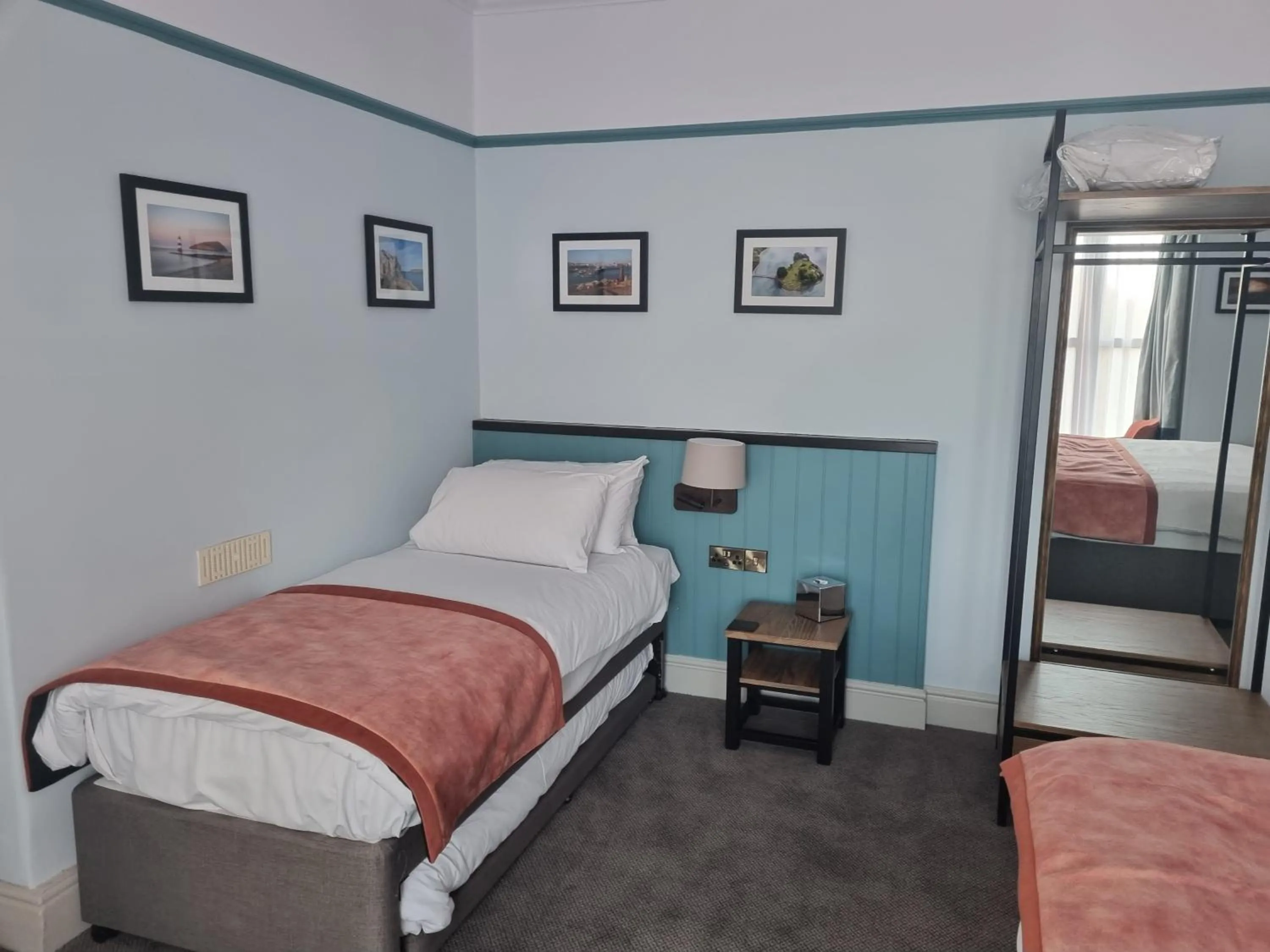 Bed in Anglesey Arms Hotel