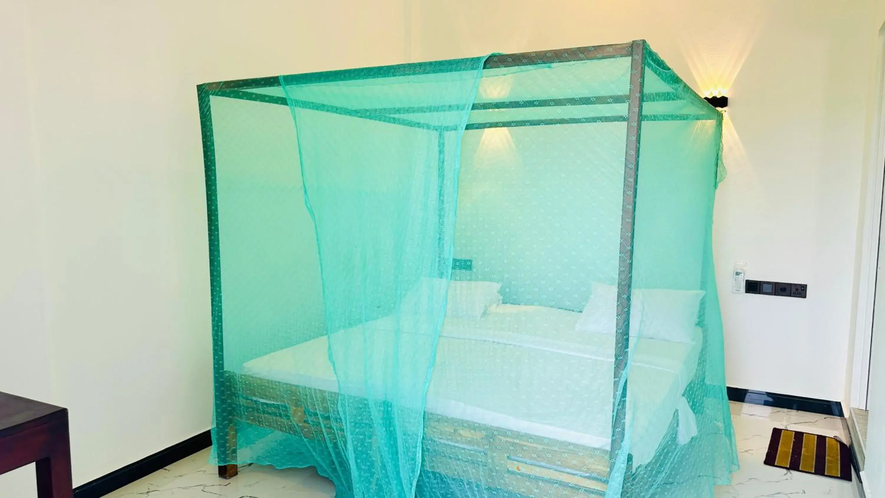 Deluxe Double Room with Balcony in Garden Beach Hotel Deluxe Double Room with Balcony in Garden Beach Hotel