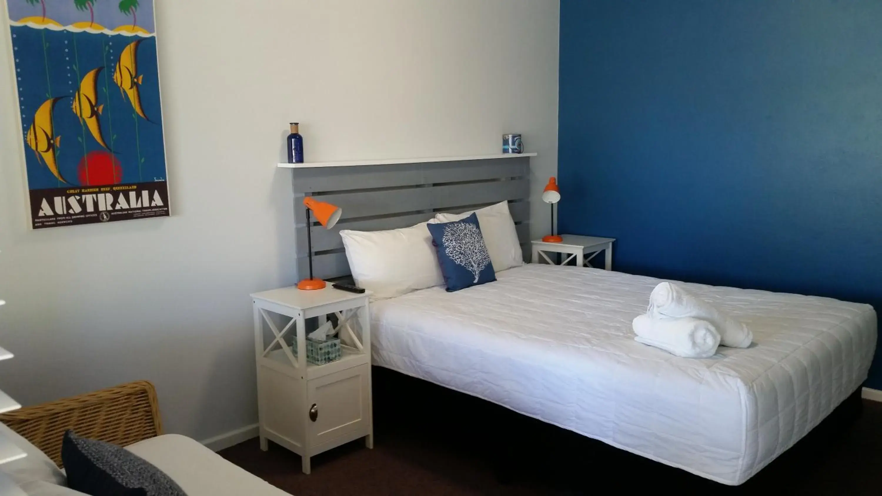 Decorative detail, Bed in Karuah Gardens Motel Decorative detail, Bed in Karuah Gardens Motel