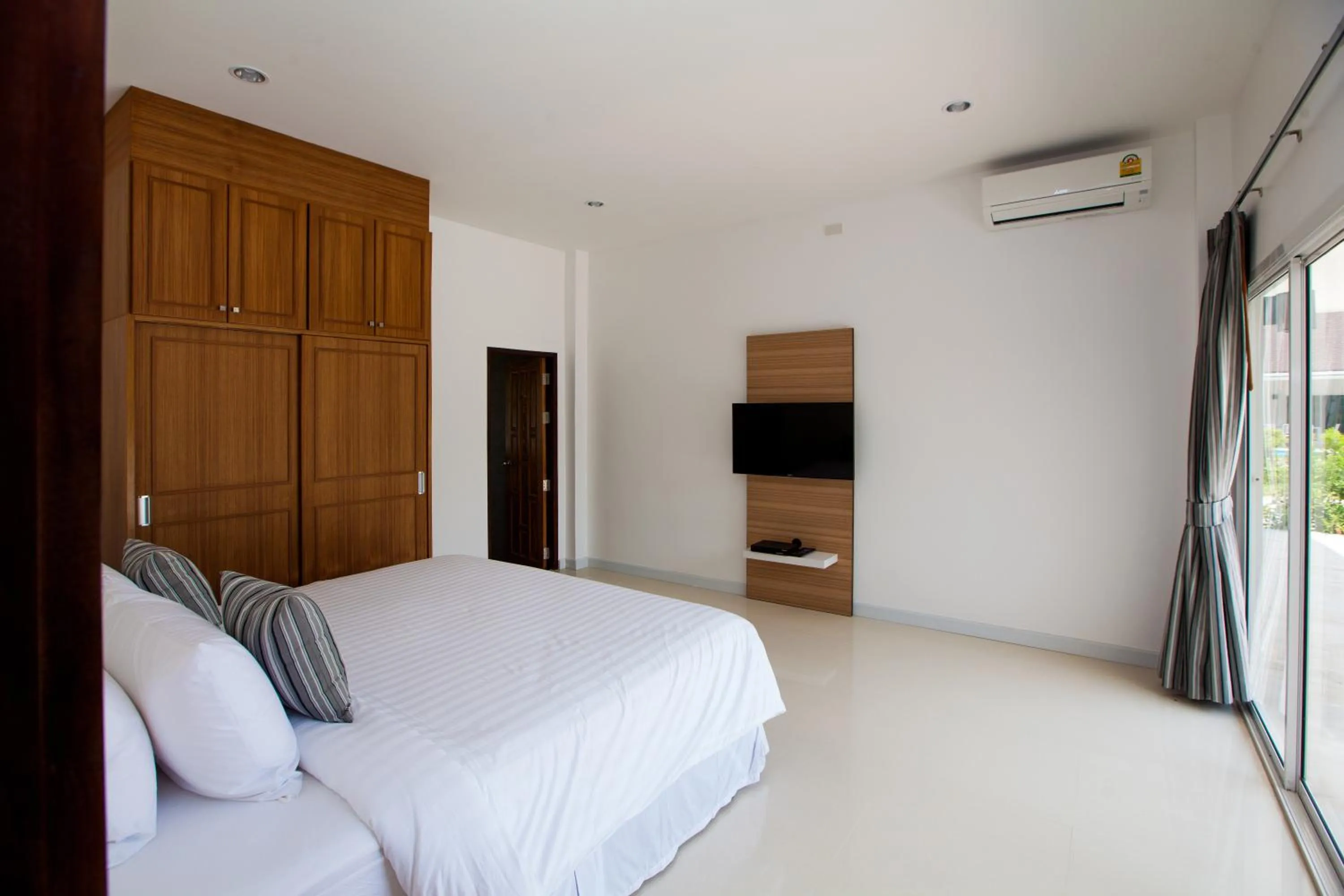 Bedroom, Bed in Baan Anna