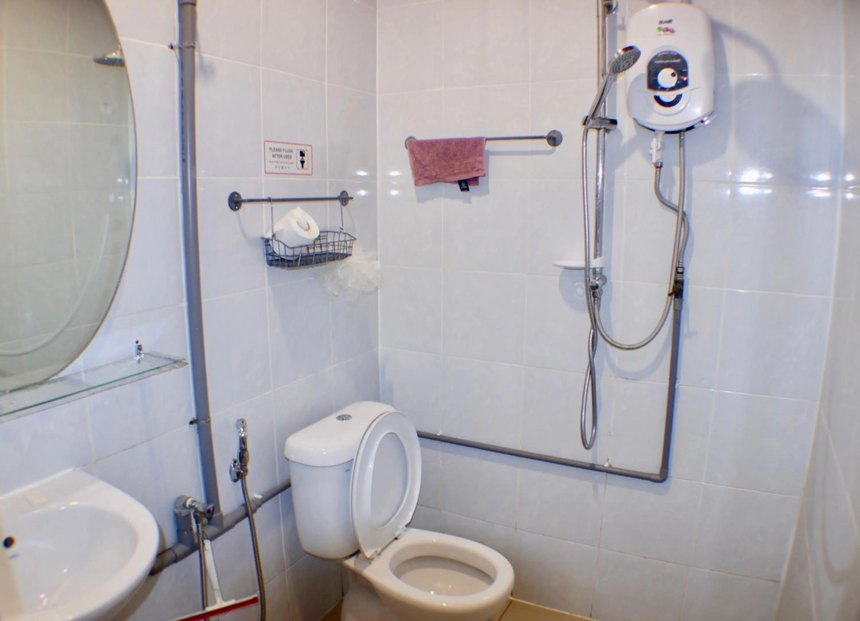 Birdnest Guesthouse, Gaia Rooftop Cafe