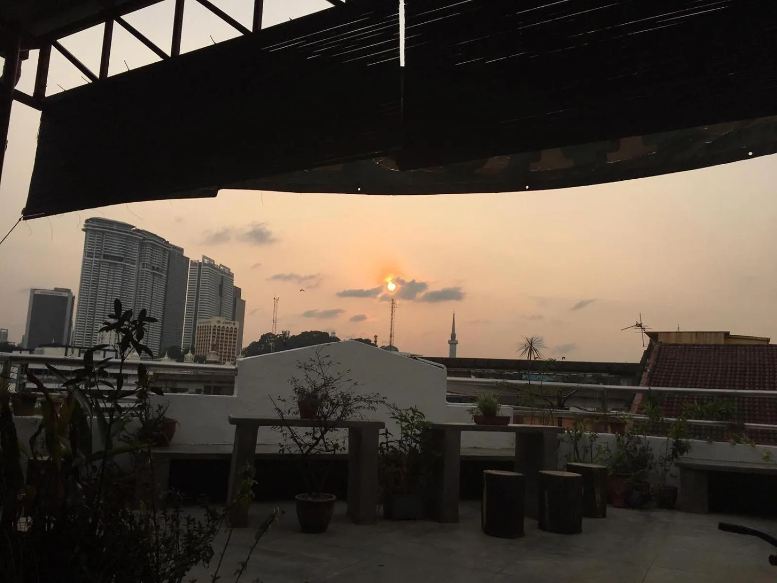Sunset in Birdnest Guesthouse, Gaia Rooftop Cafe