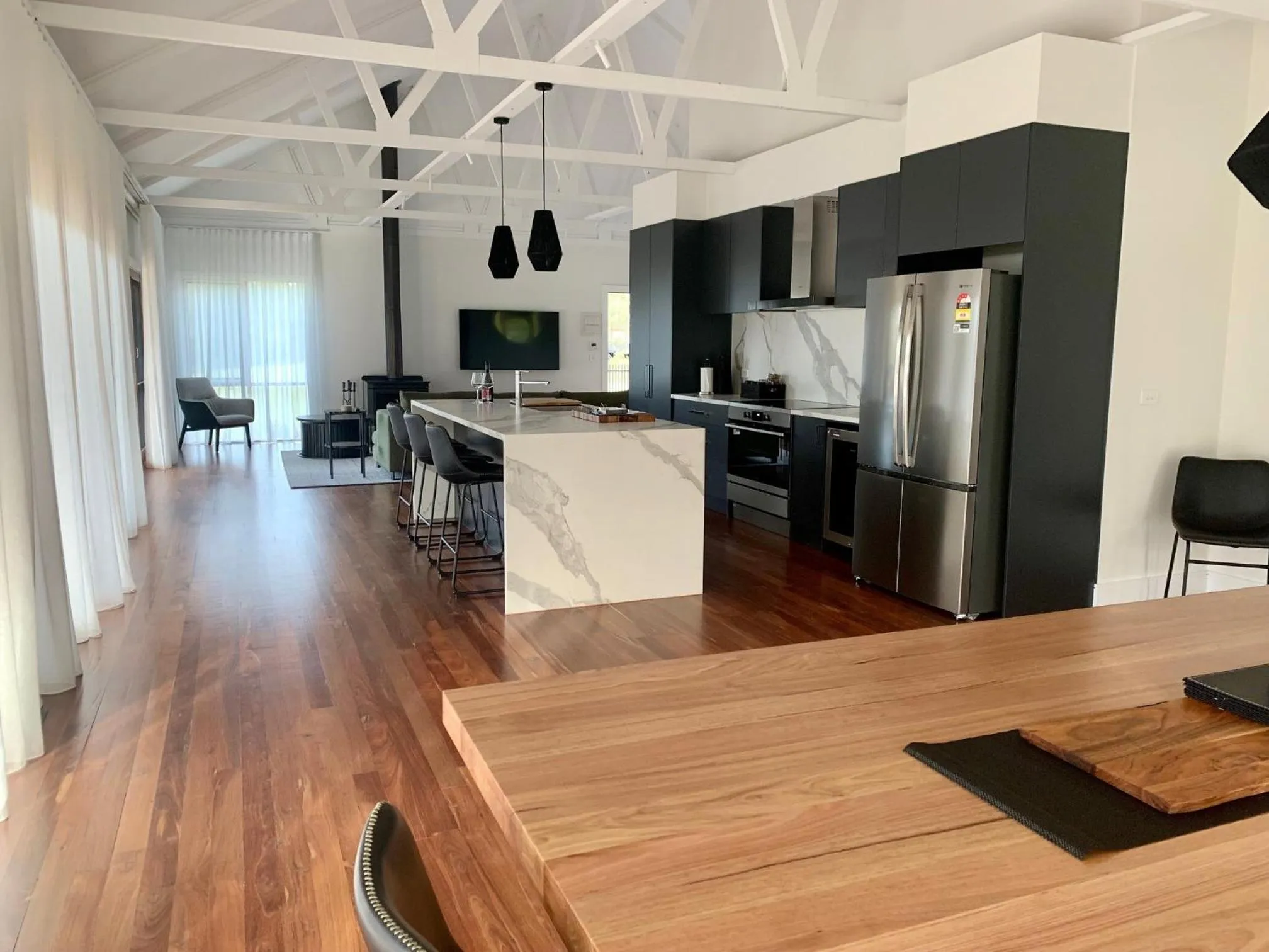 kitchen in Yering Gorge Cottages