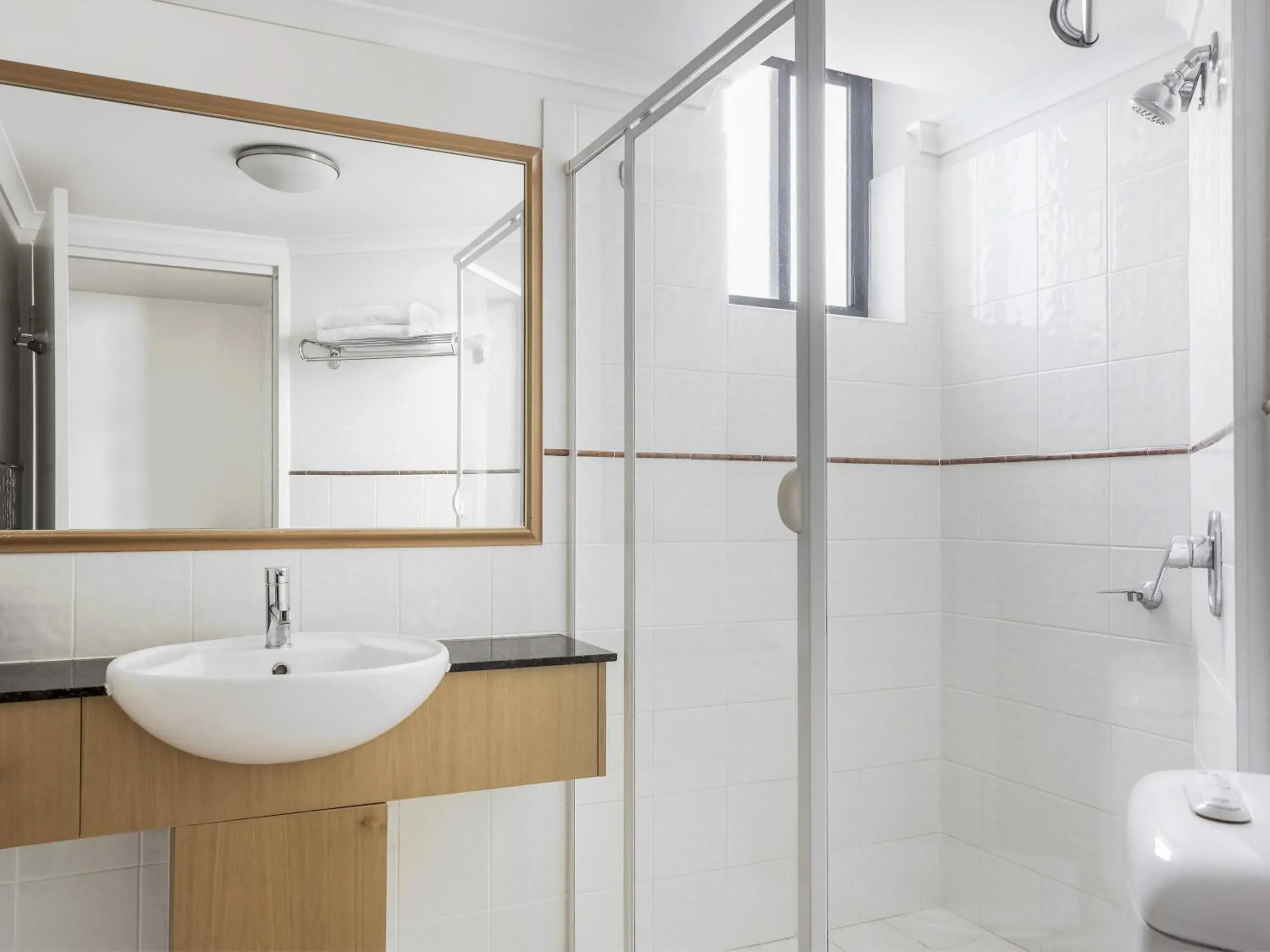 Bedroom in Mantra on Queen Bedroom in Mantra on Queen