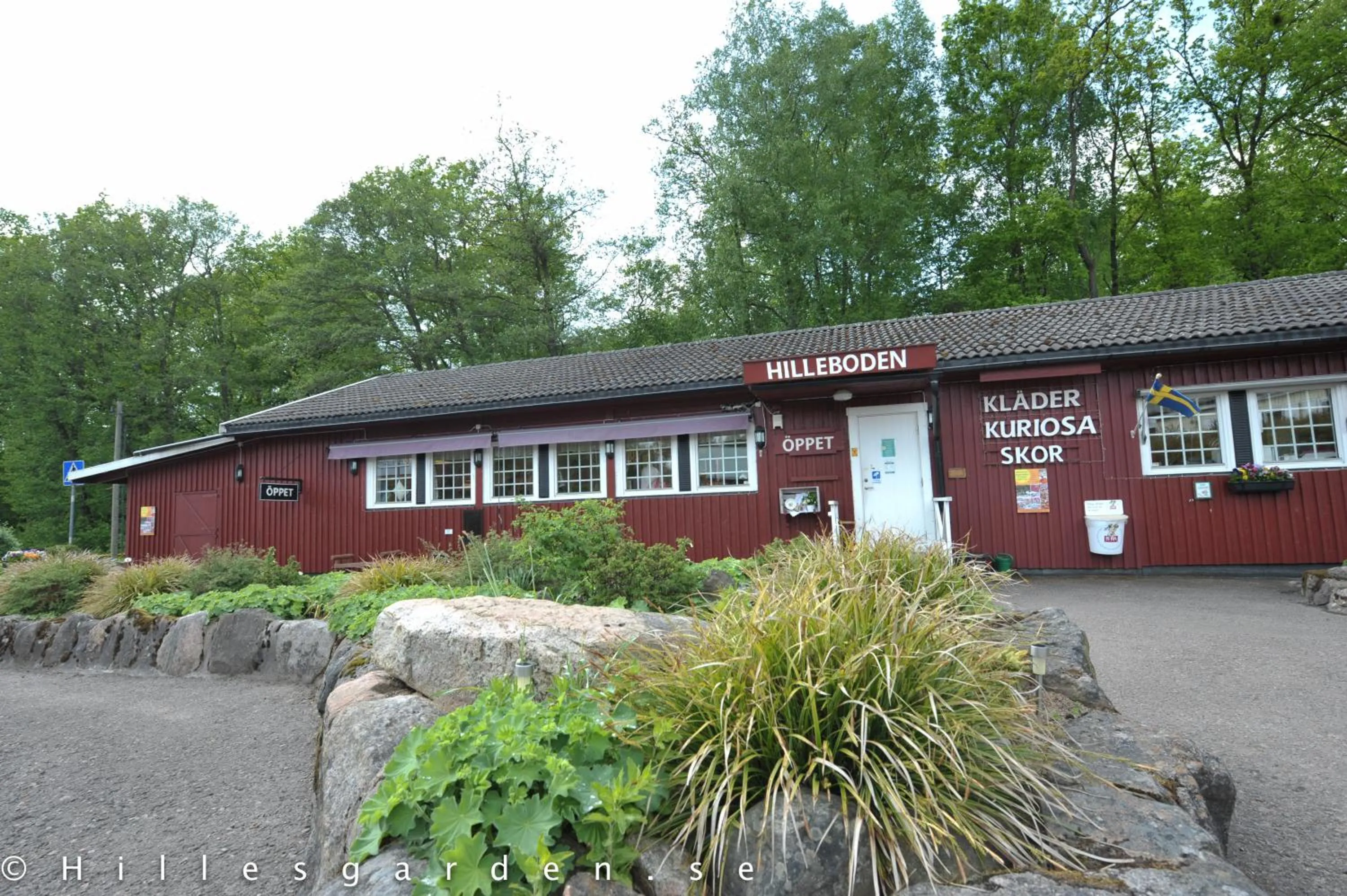 On-site shops in Hillesgården