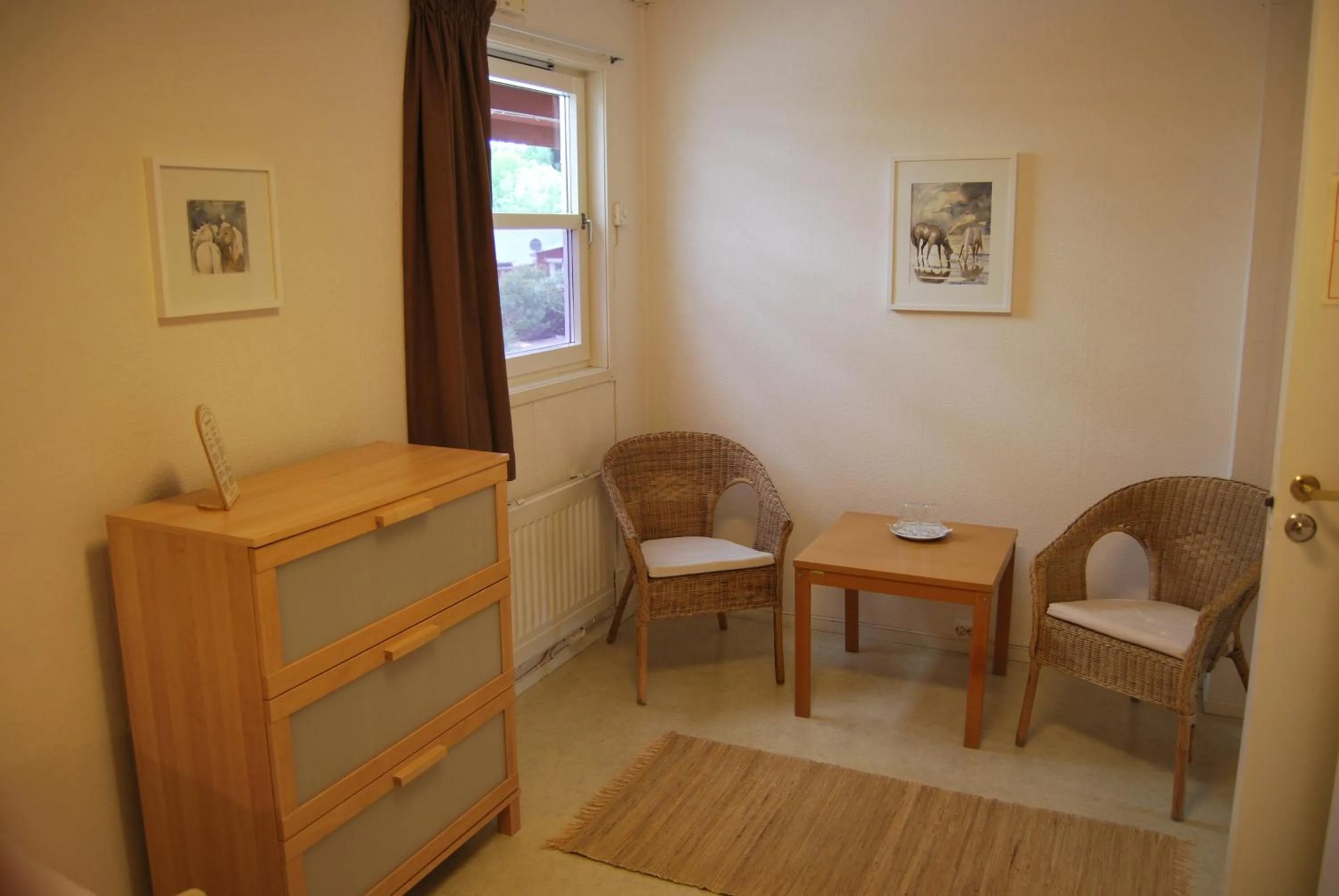 Property building in Hillesgården