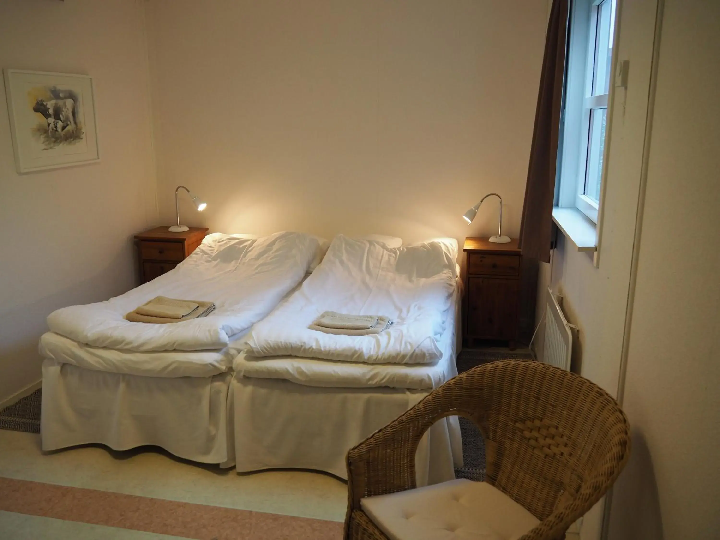 Double Room with Shared Bathroom - single occupancy in Hillesgården Double Room with Shared Bathroom - single occupancy in Hillesgården
