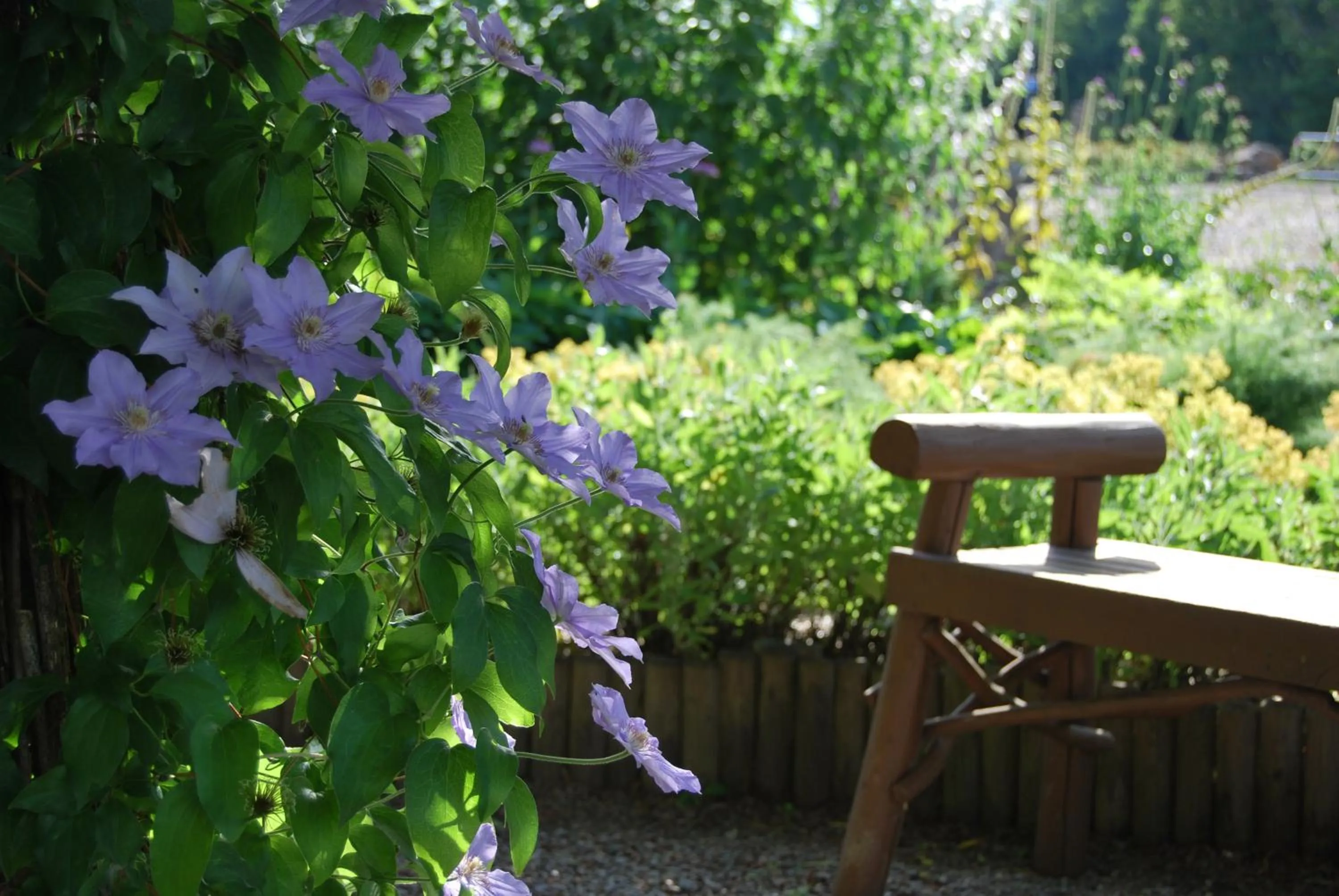 Property building in Hillesgården