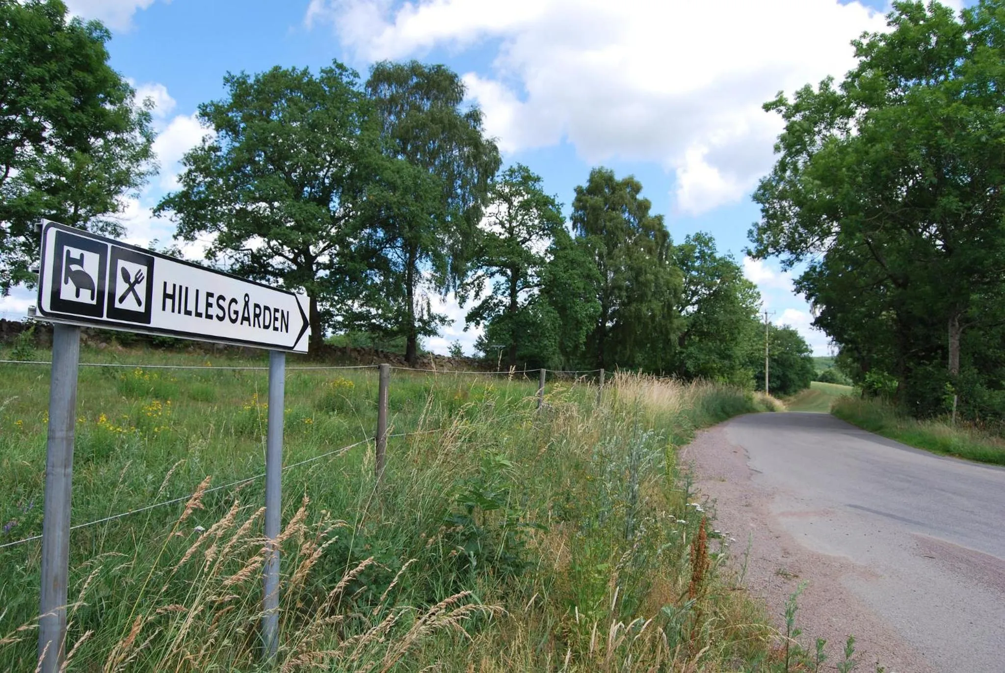 Property building in Hillesgården