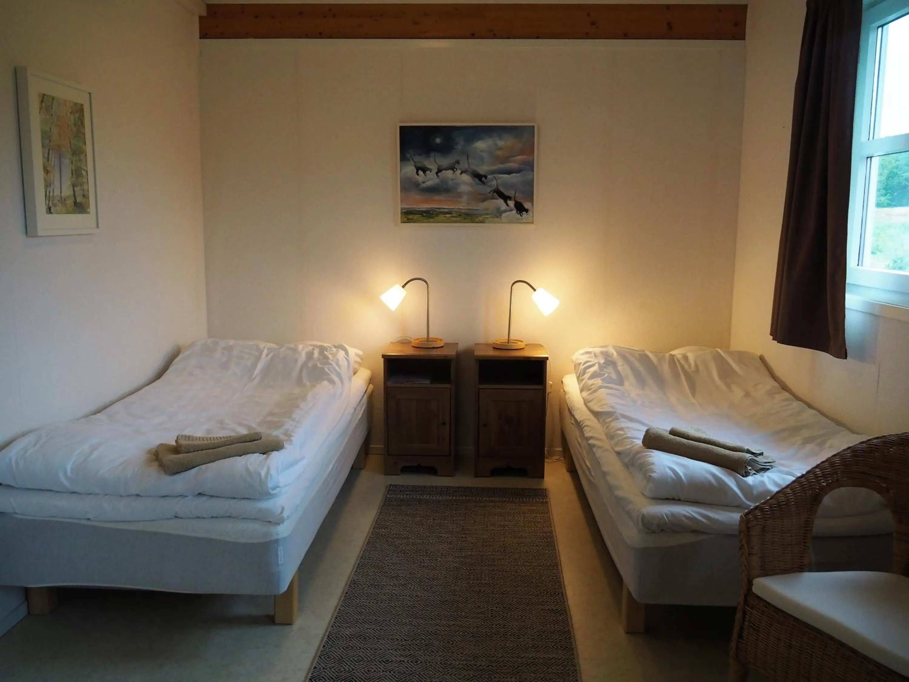 Photo of the whole room, Bed in Hillesgården