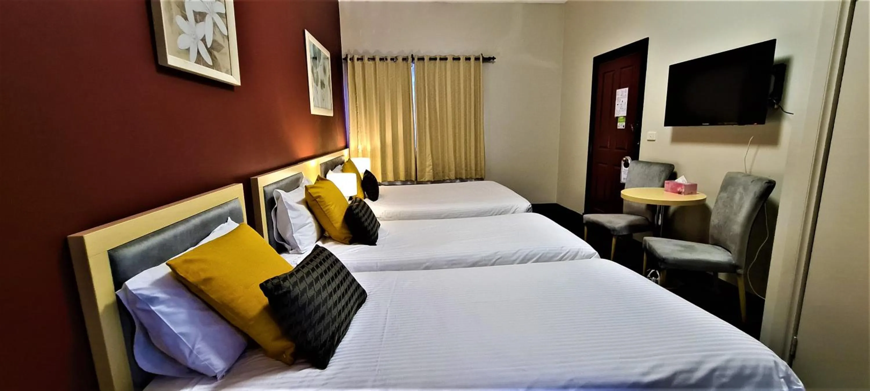 Bed in Brunswick Tower Hotel