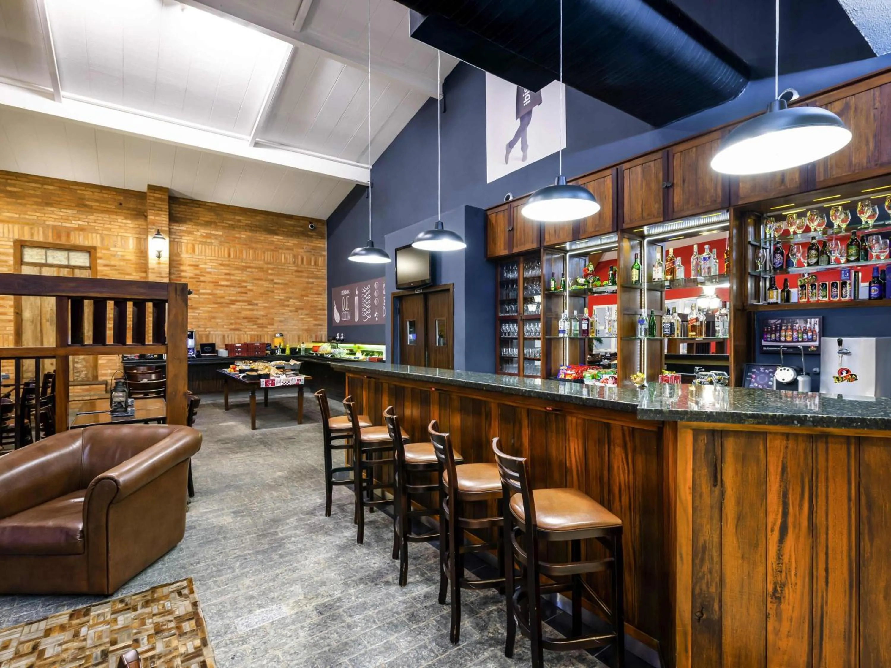 Lounge or bar in Ibis São Carlos