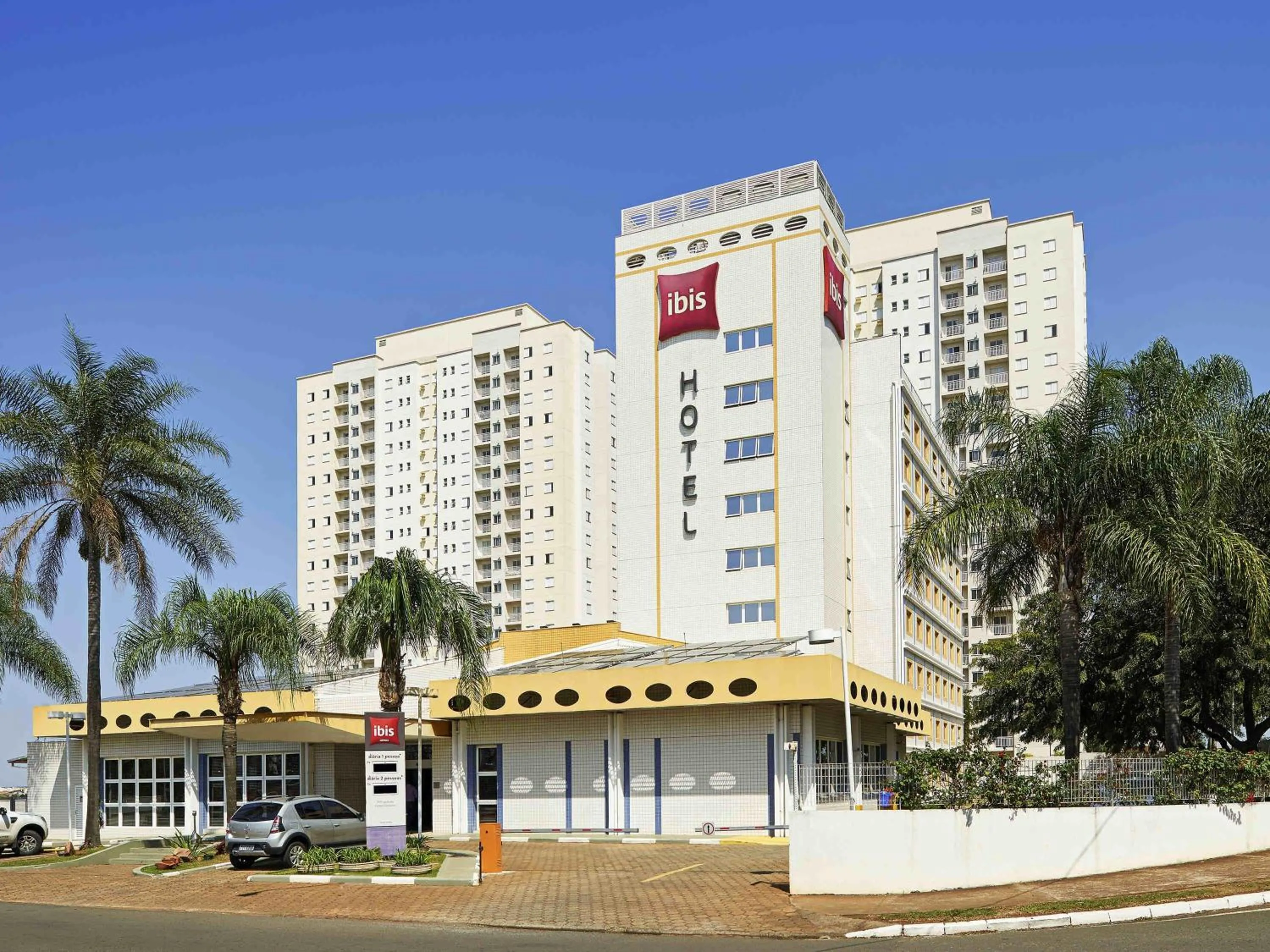 Property building in Ibis São Carlos