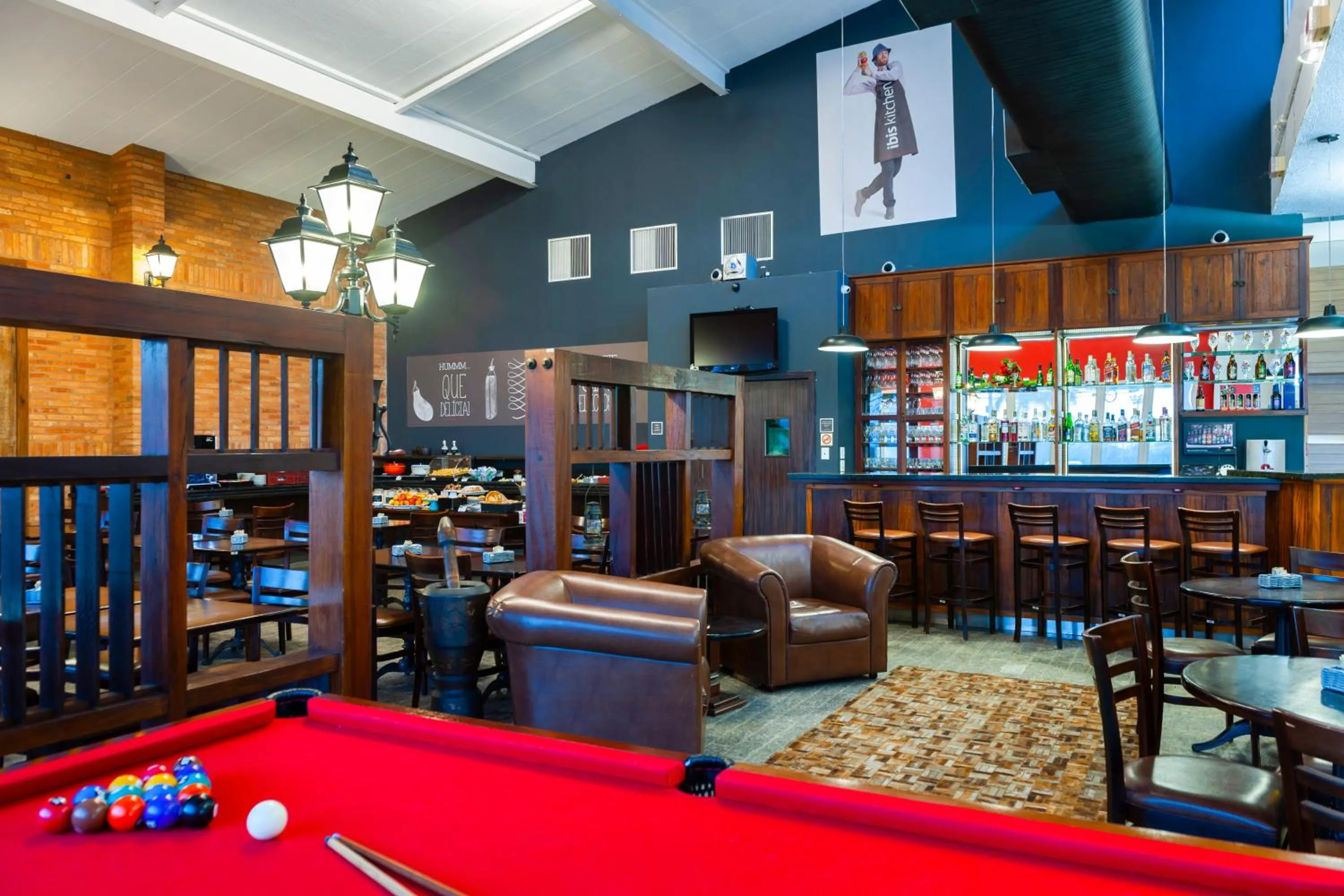 Lounge or bar in Ibis São Carlos