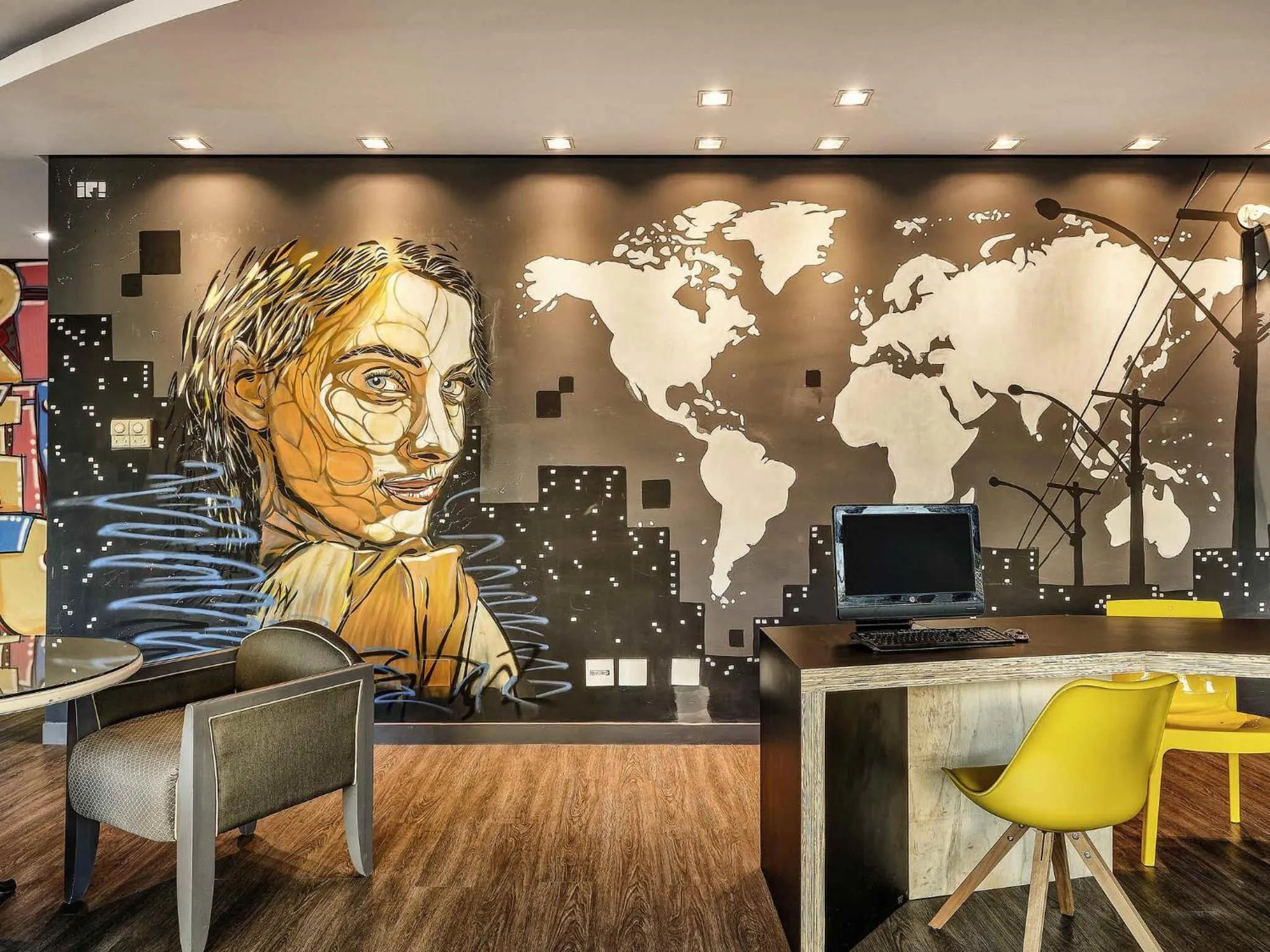 Other in ibis Taubate