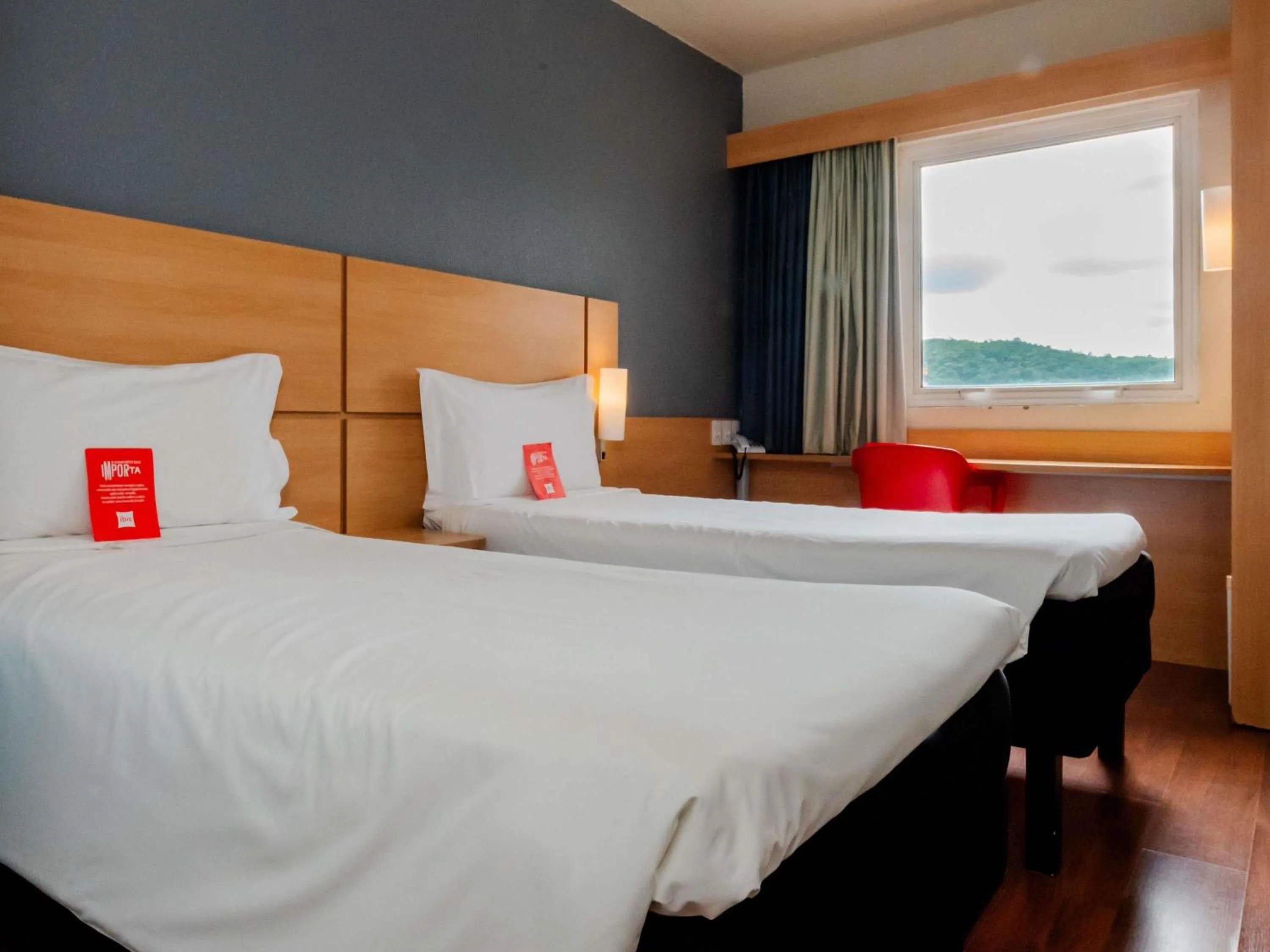 Bedroom, Bed in ibis Joinville