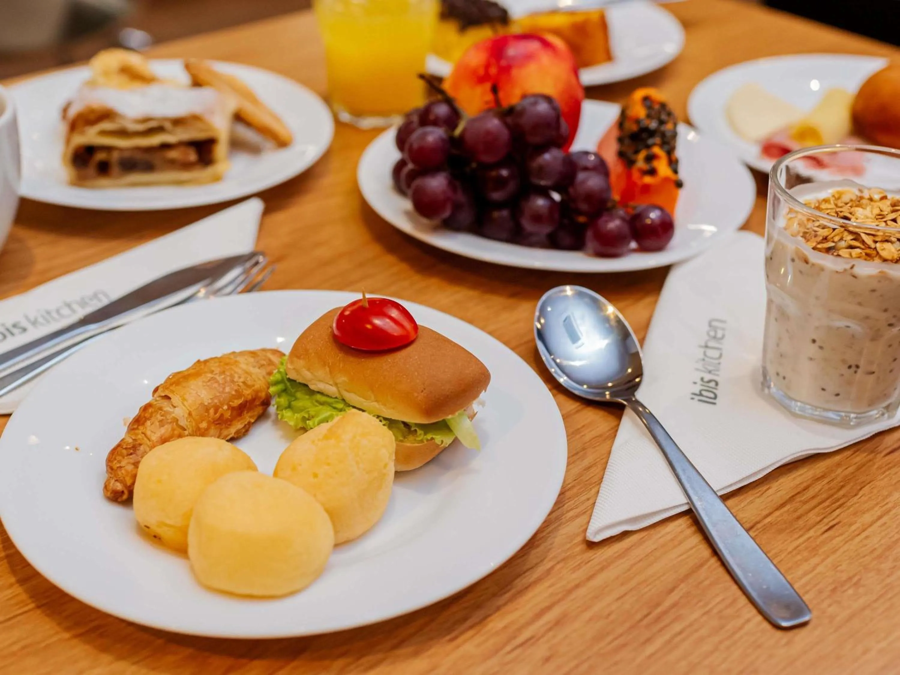 Breakfast in ibis Joinville