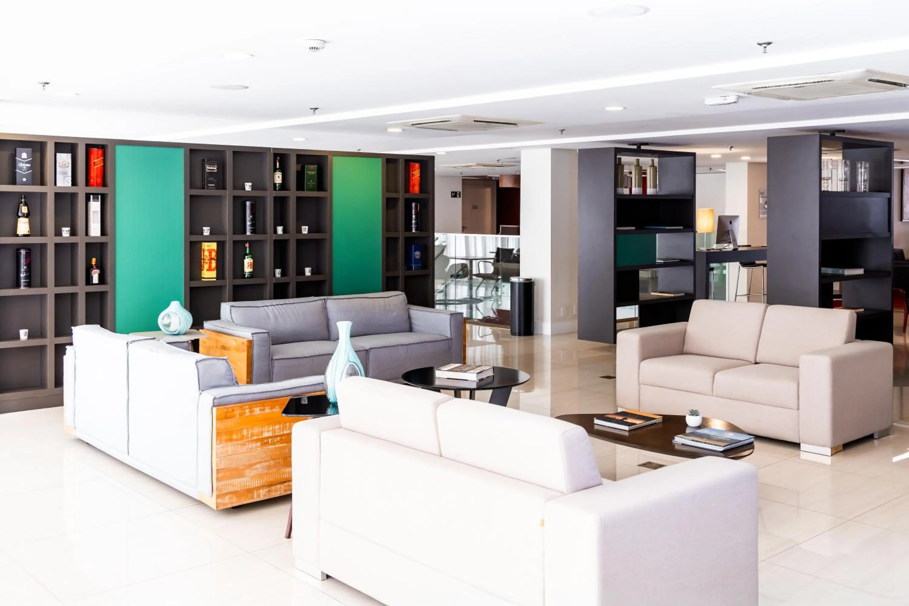 Seating area in Transamerica Ribeirão Preto