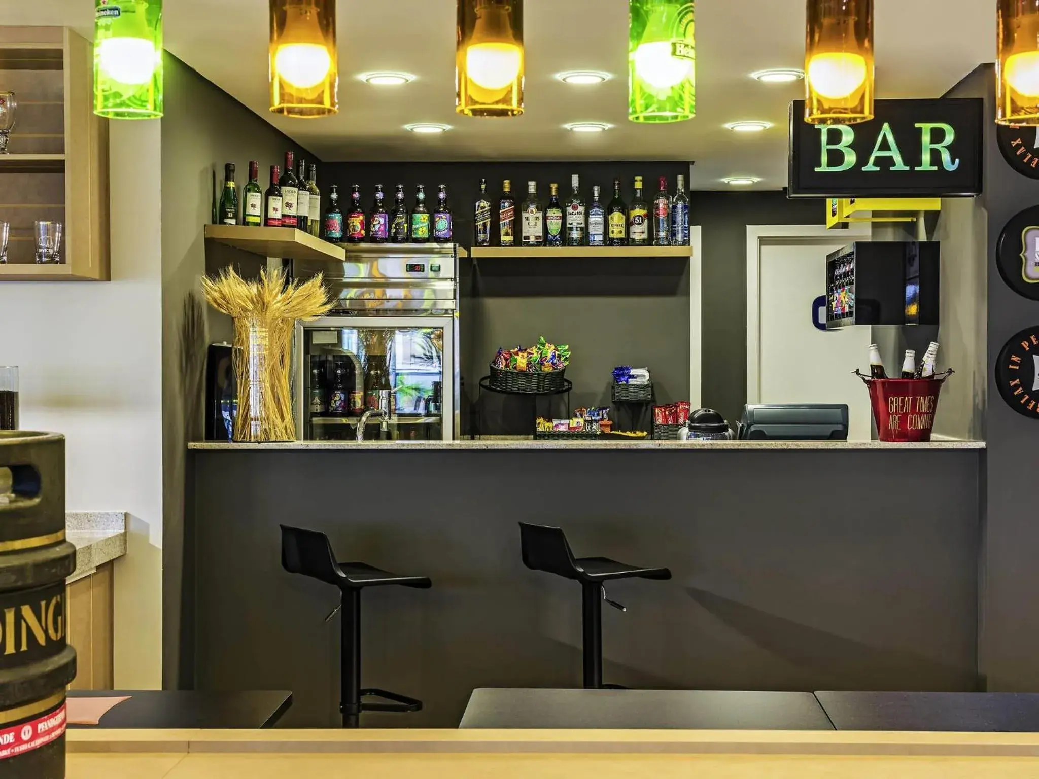 Lounge or bar in ibis Styles Ribeirao Preto Jardim Botanico Lounge or bar in ibis Styles Ribeirao Preto Jardim Botanico