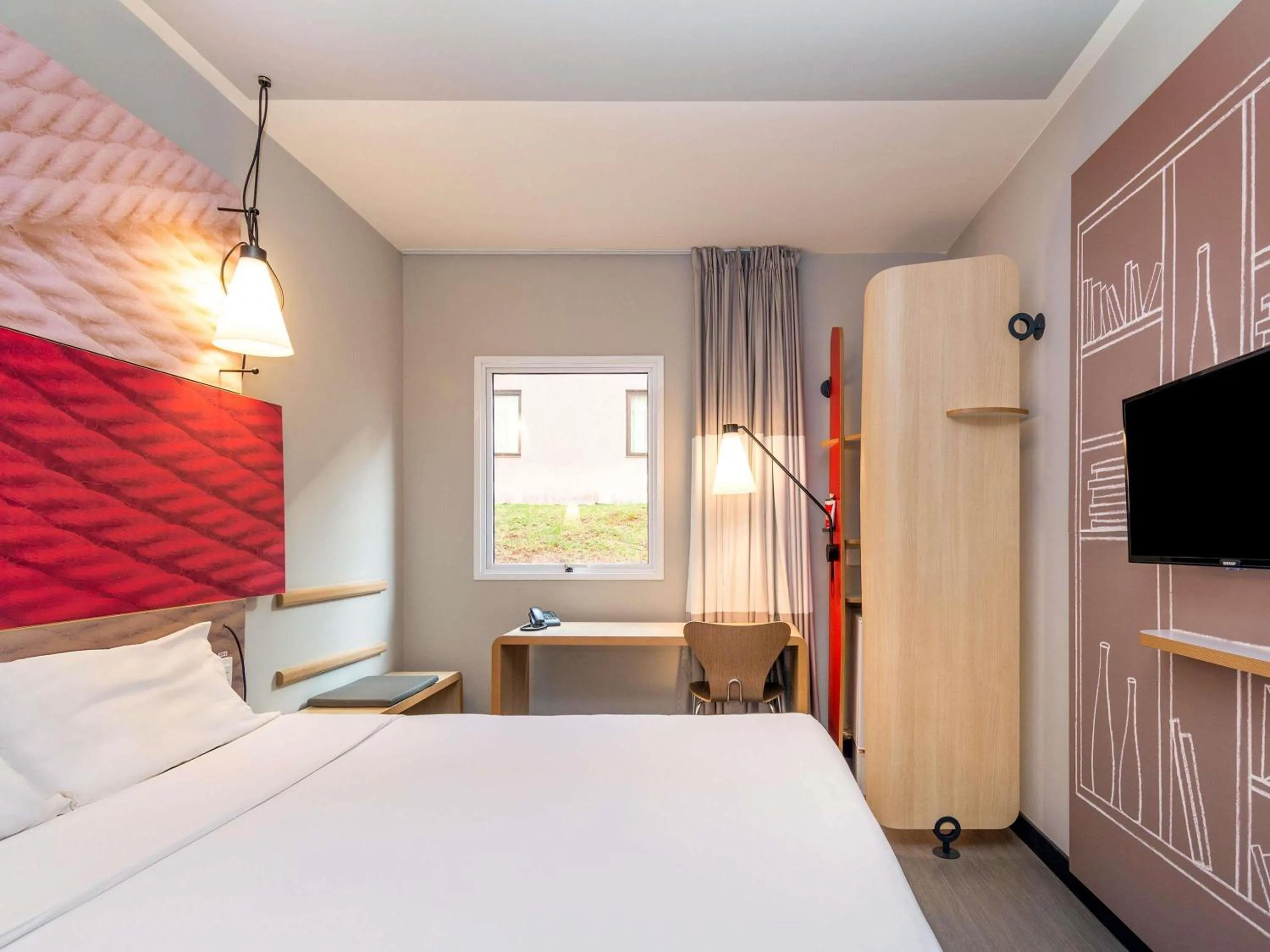 Bedroom, Bed in ibis Campo Grande