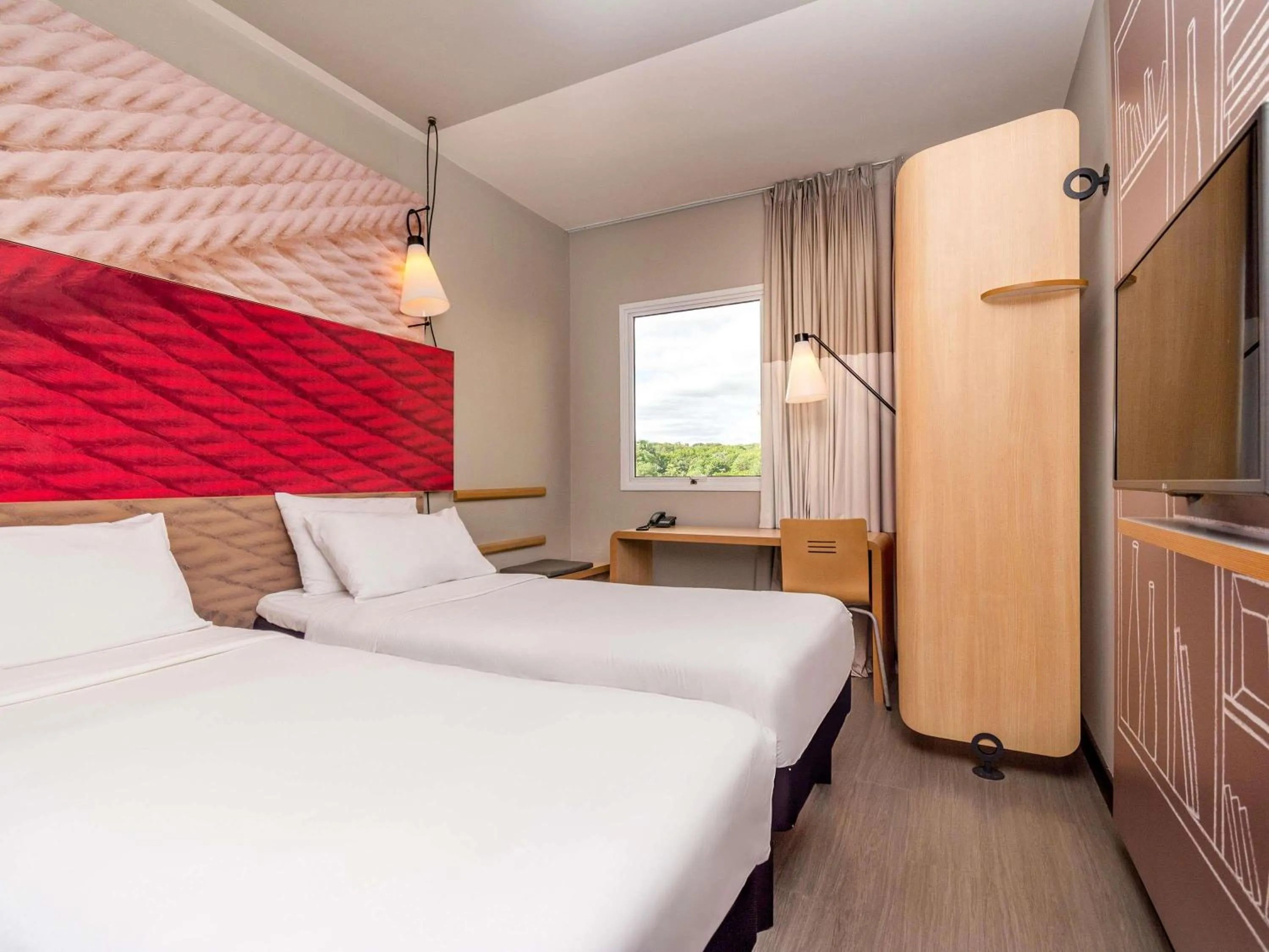 Bedroom, Bed in ibis Campo Grande