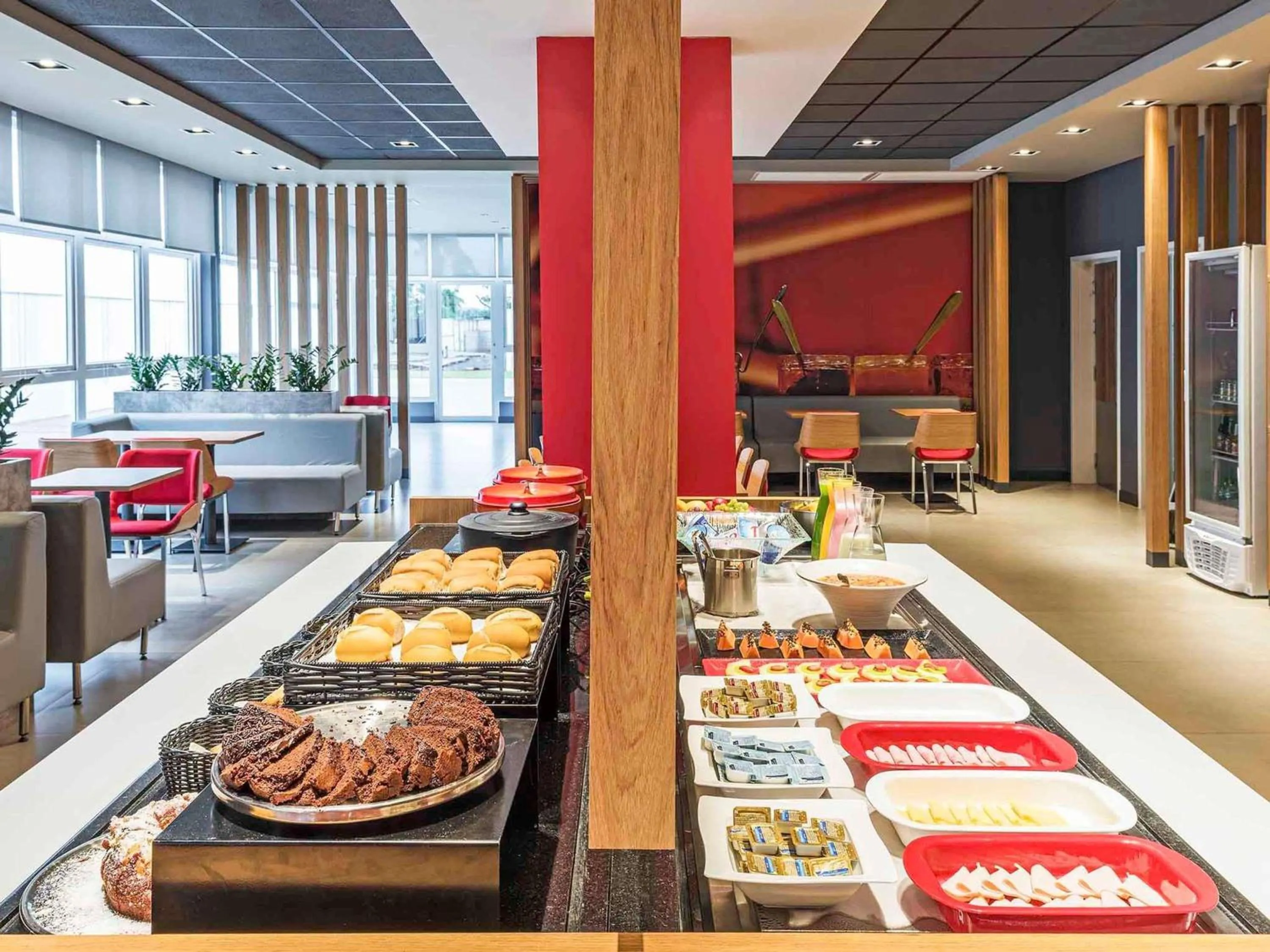 Breakfast in ibis Chapeco