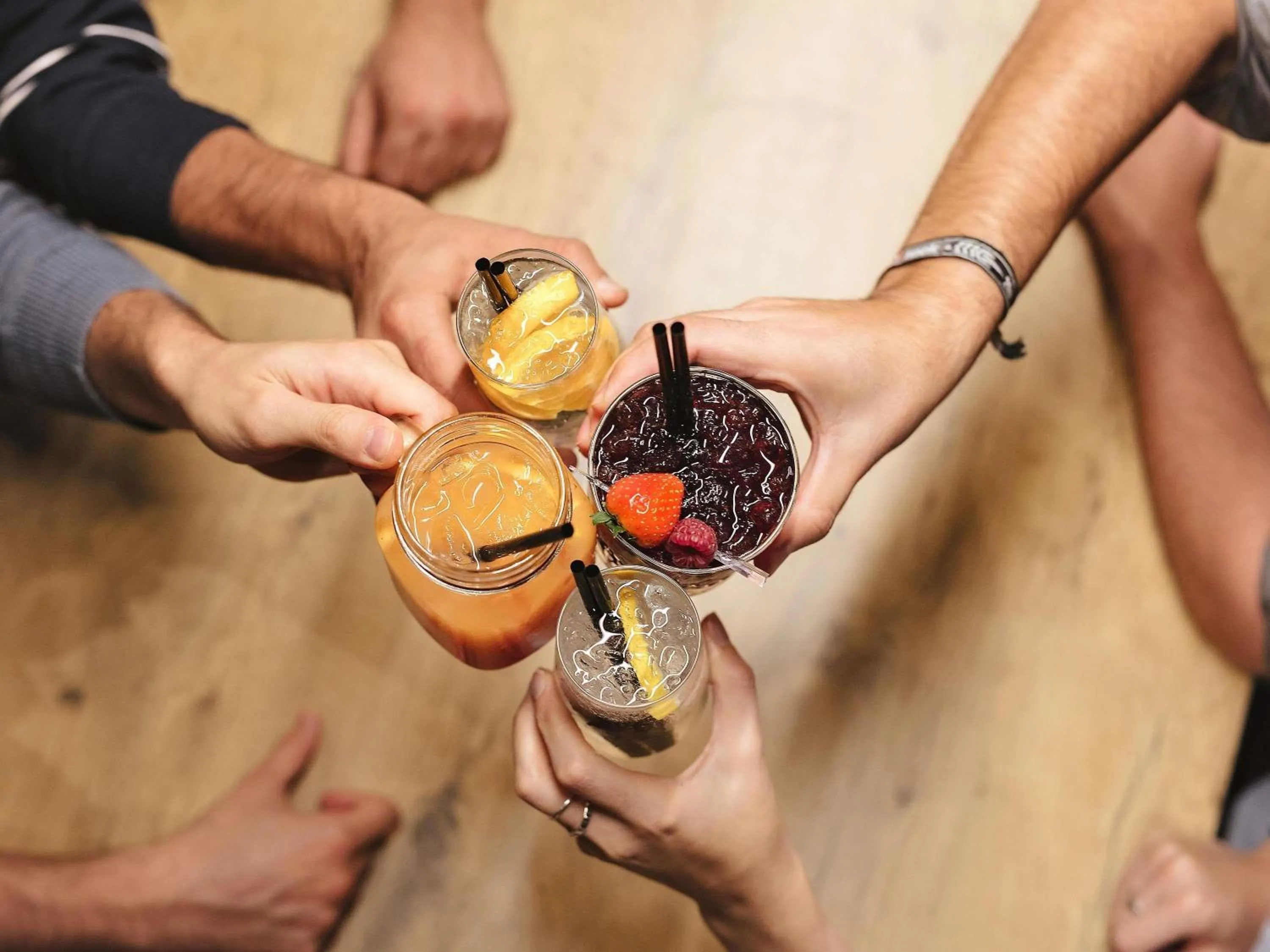 Lounge or bar in ibis Jundiai Shopping