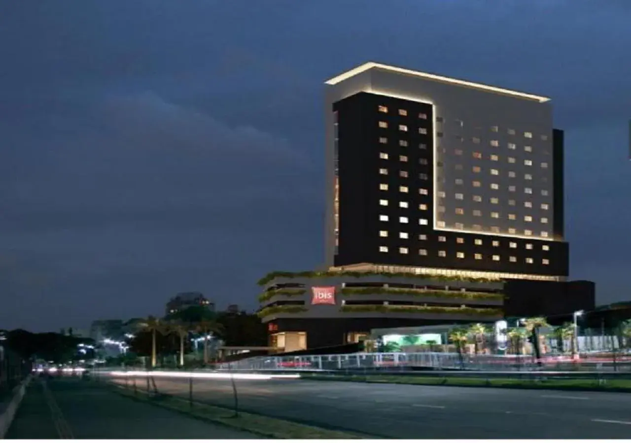 Property building in ibis Jundiai Shopping Property building in ibis Jundiai Shopping