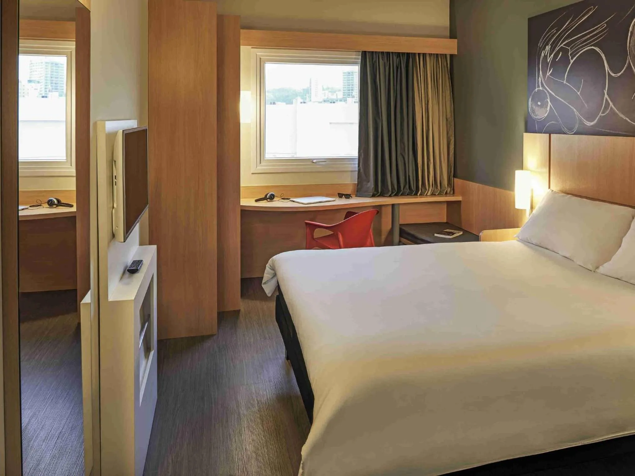 Bedroom, Bed in ibis Jundiai Shopping