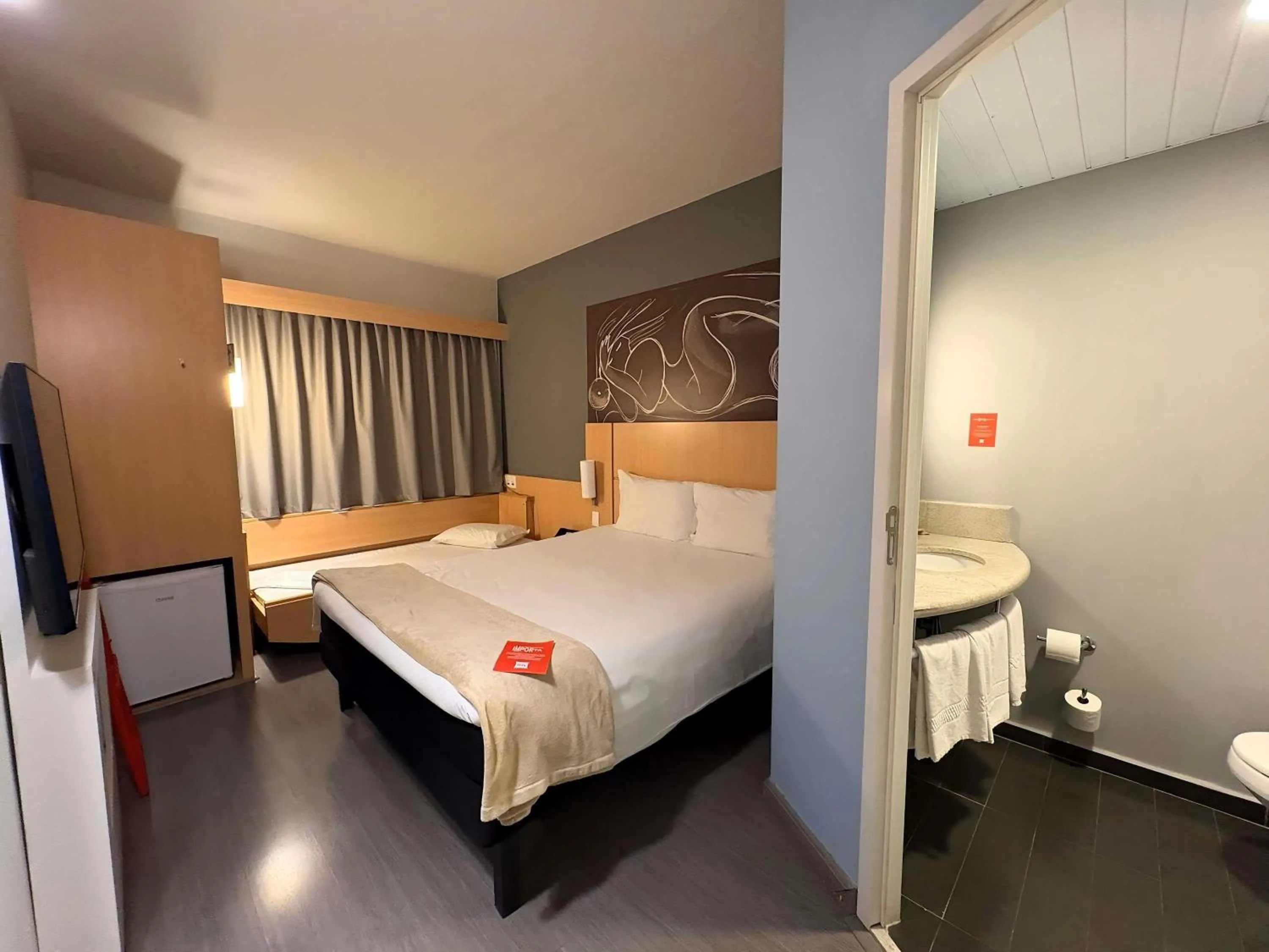 Bedroom, Bed in ibis Jundiai Shopping