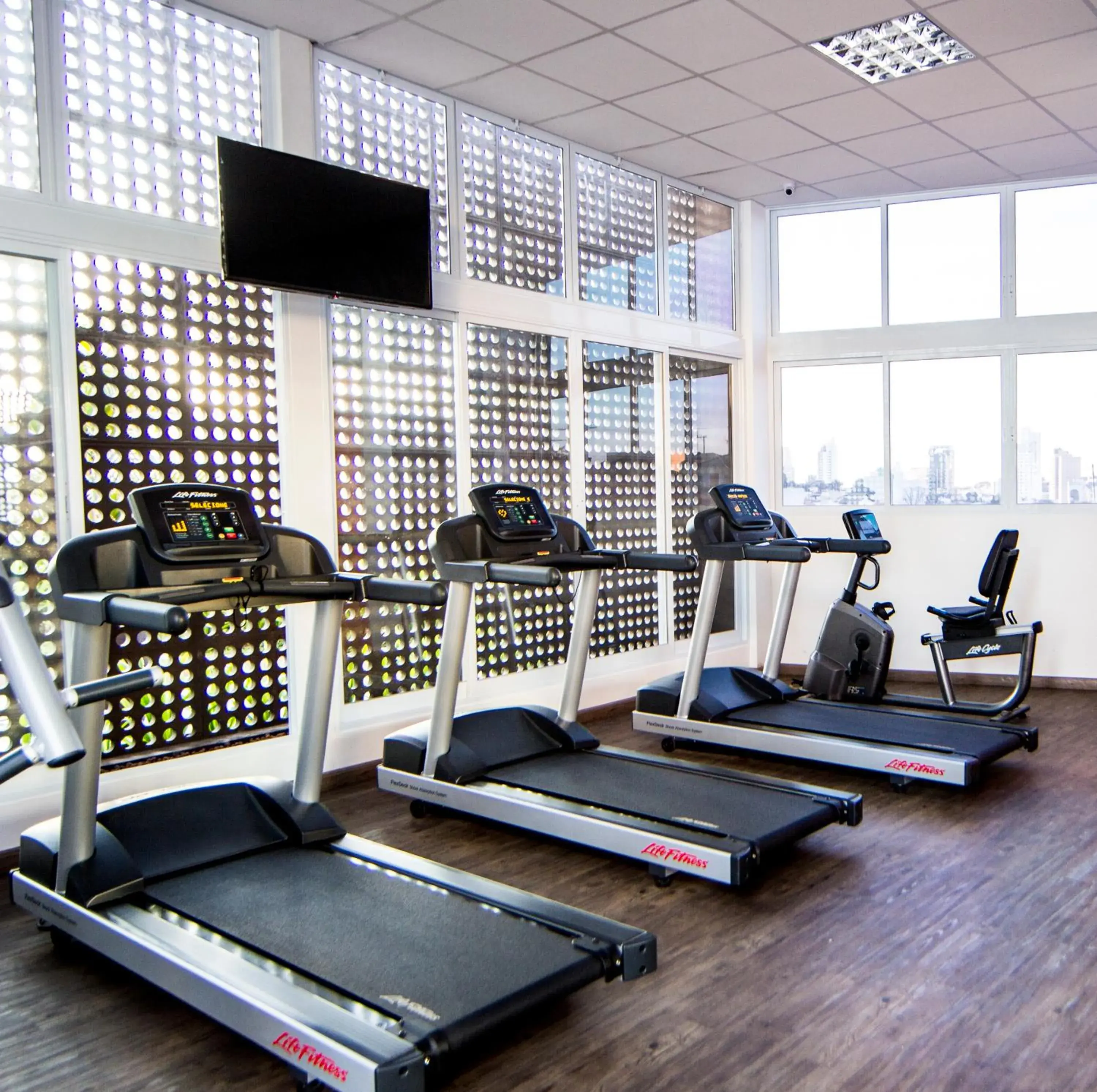 Fitness centre/facilities in ibis Jundiai Shopping Fitness centre/facilities in ibis Jundiai Shopping