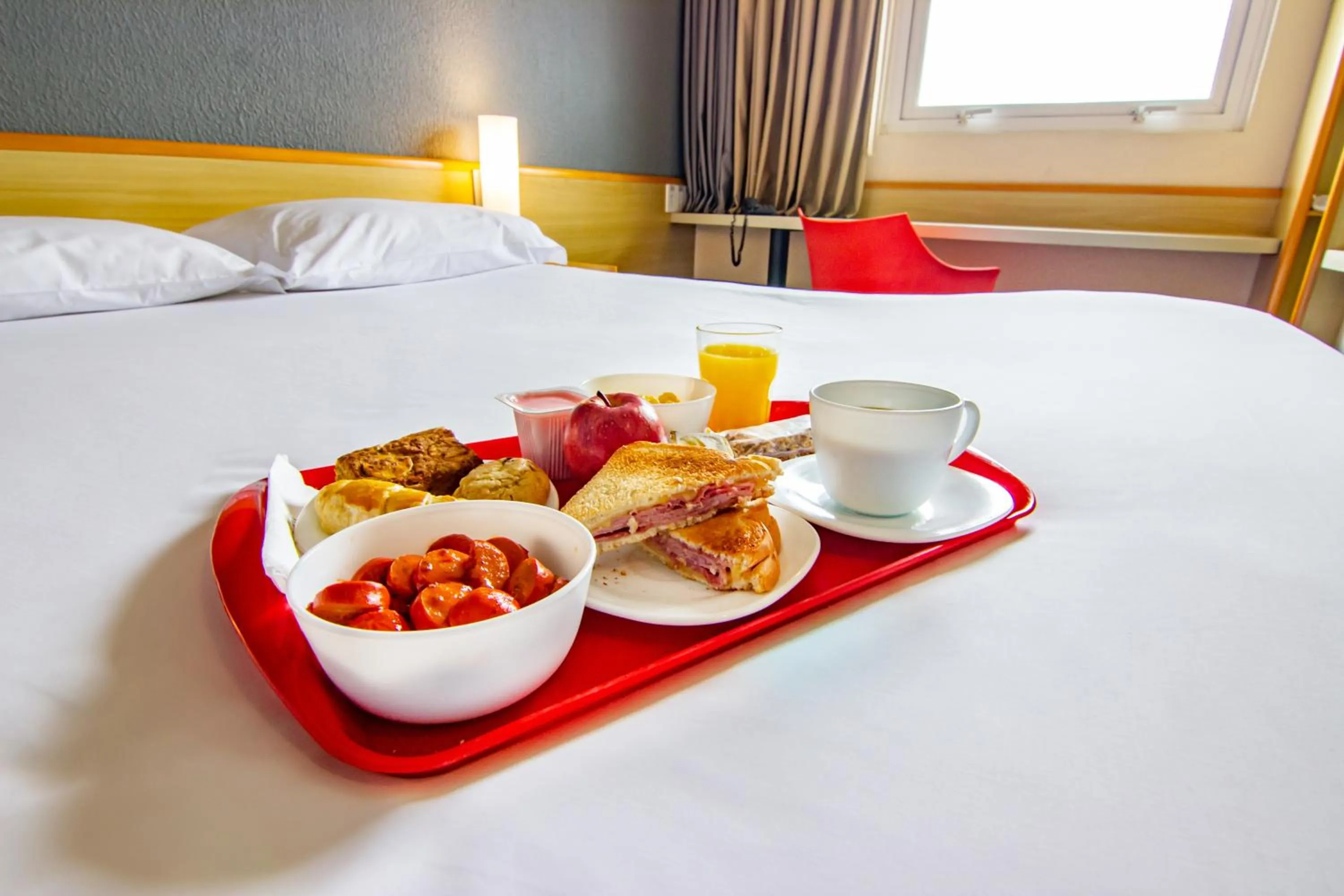 Bed in ibis Criciuma