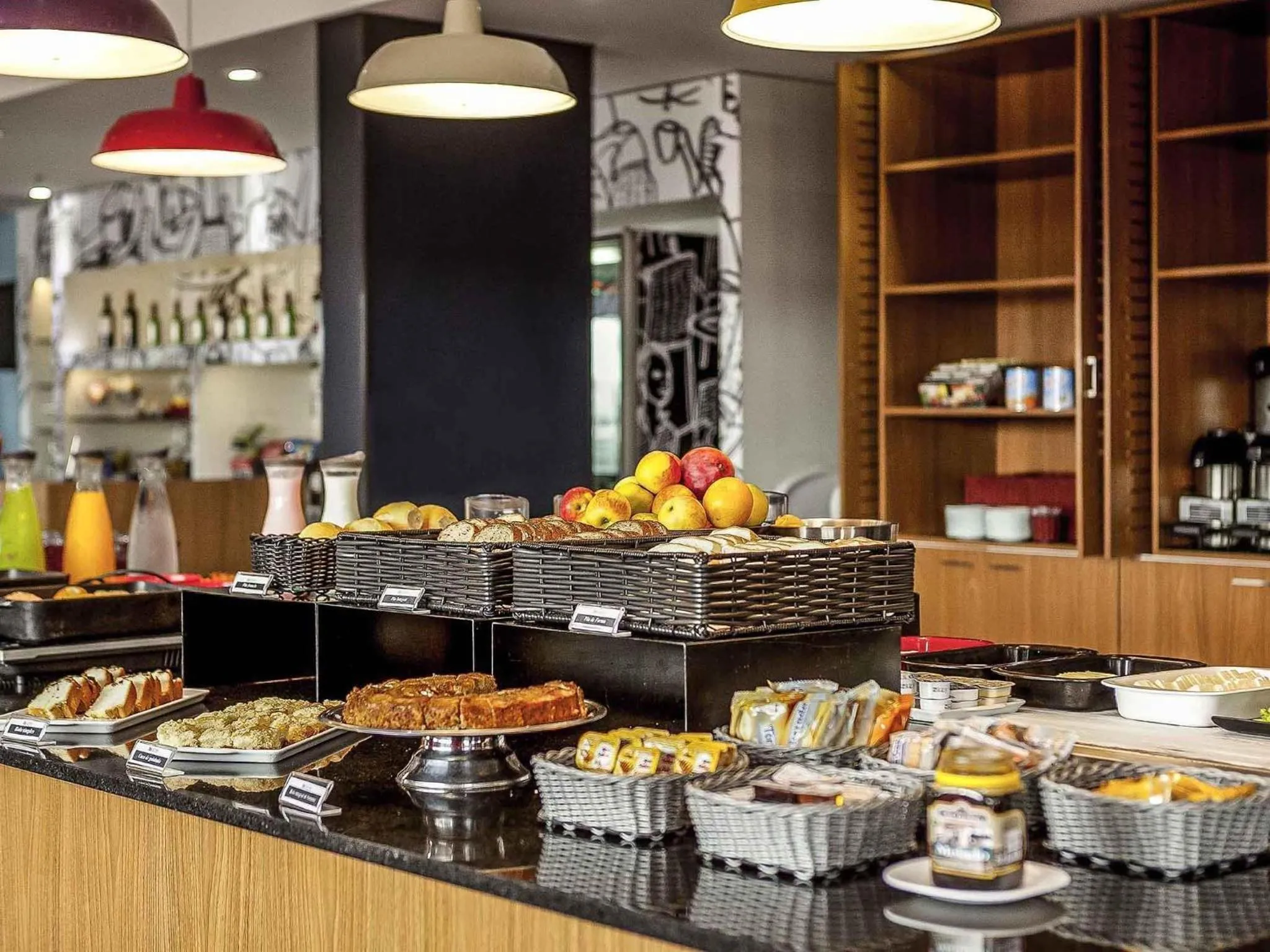 Restaurant/places to eat in ibis Criciuma