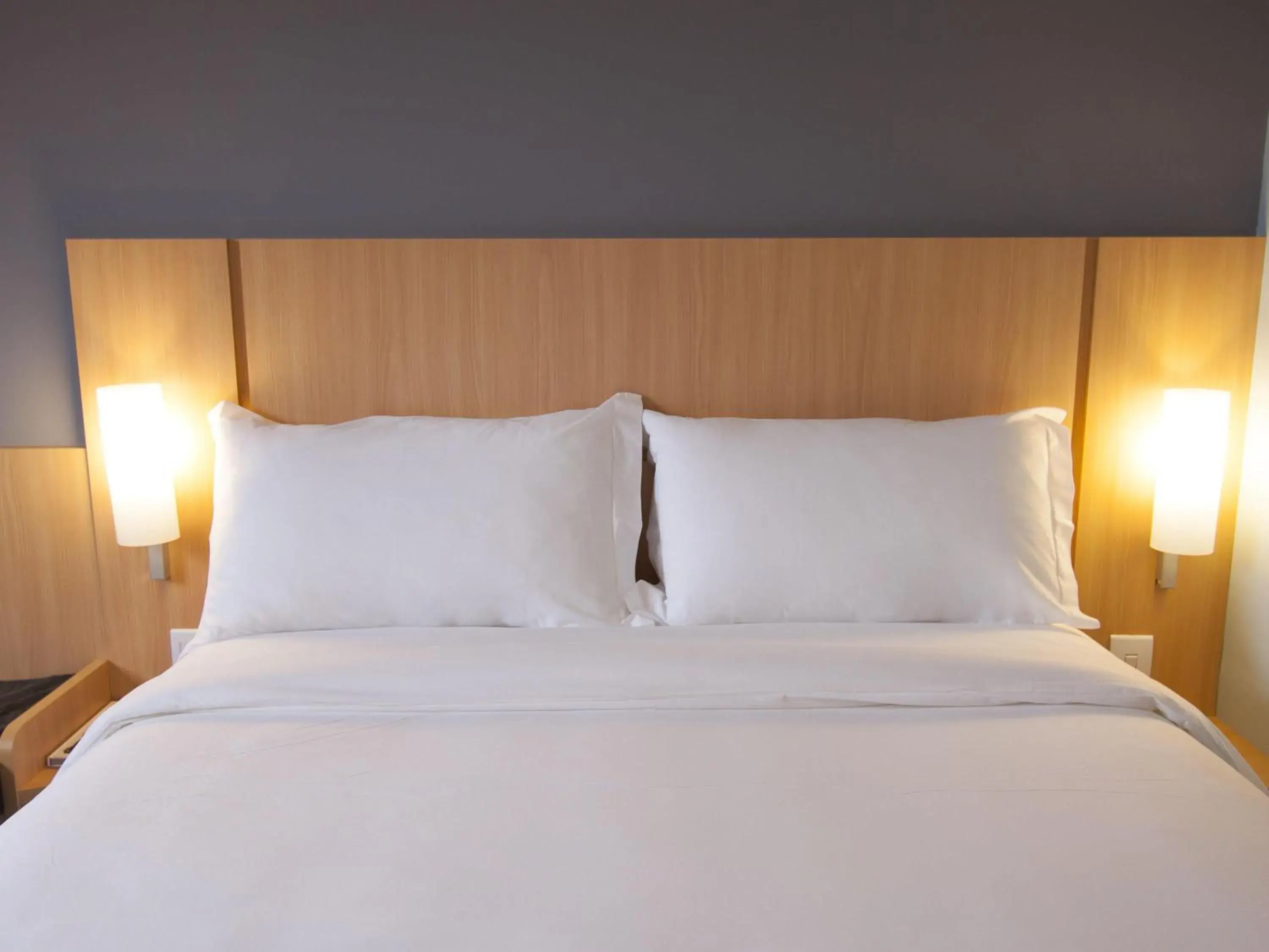 Bedroom, Bed in ibis Cascavel Bedroom, Bed in ibis Cascavel