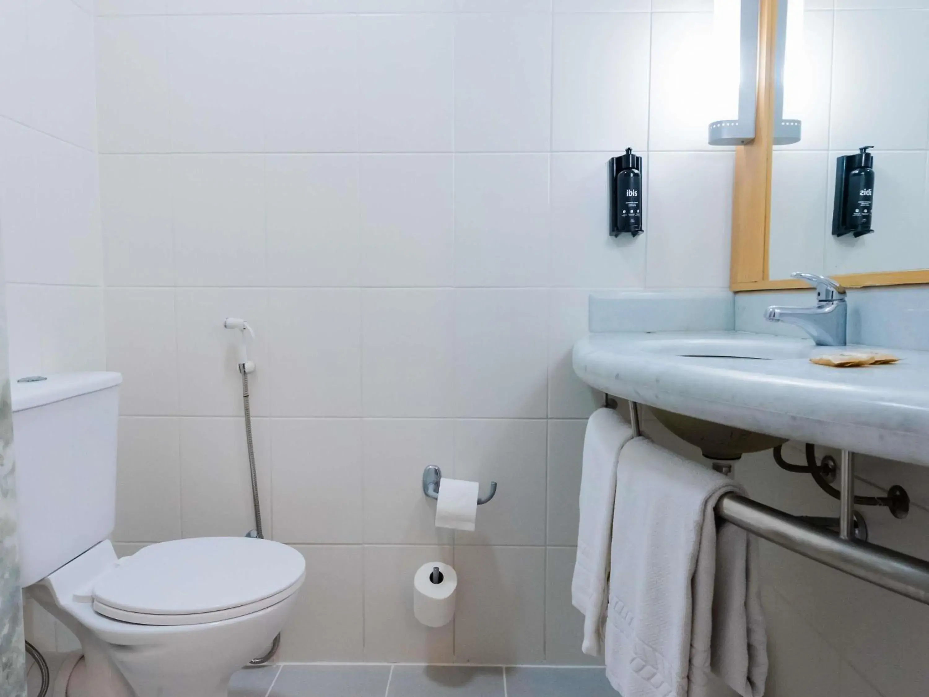 Bedroom in ibis Porto Alegre Moinhos de Vento Bedroom in ibis Porto Alegre Moinhos de Vento