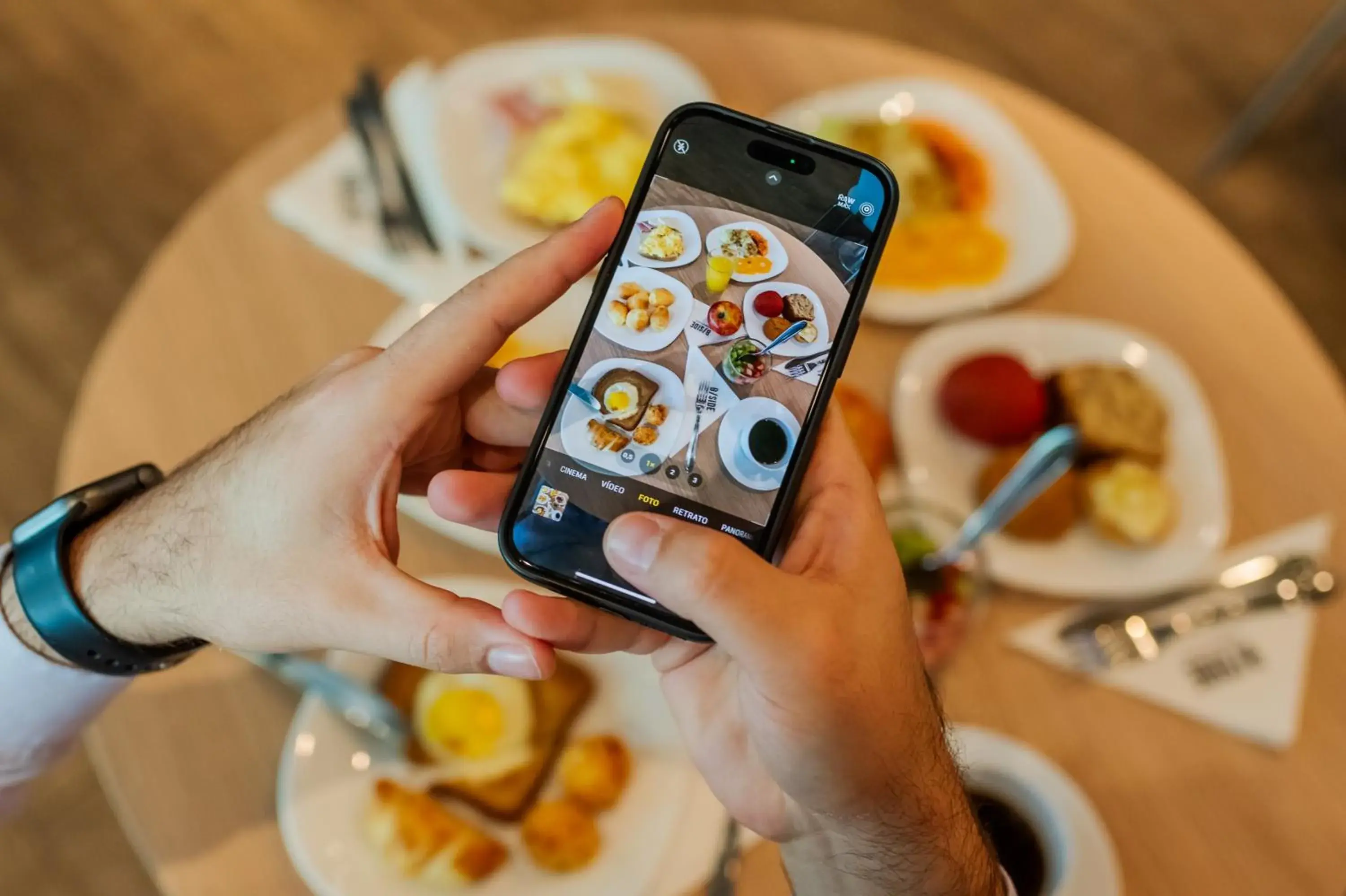 Breakfast in ibis Porto Alegre Moinhos de Vento Breakfast in ibis Porto Alegre Moinhos de Vento